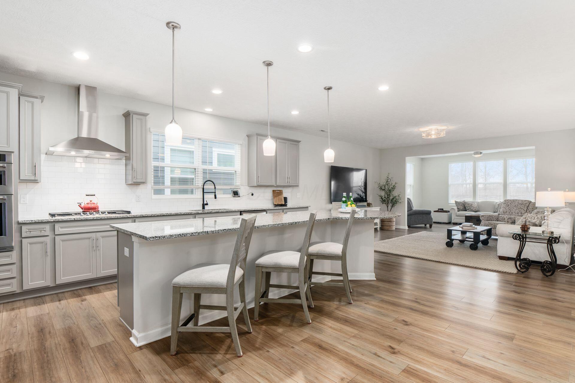 6373 Davis Circle