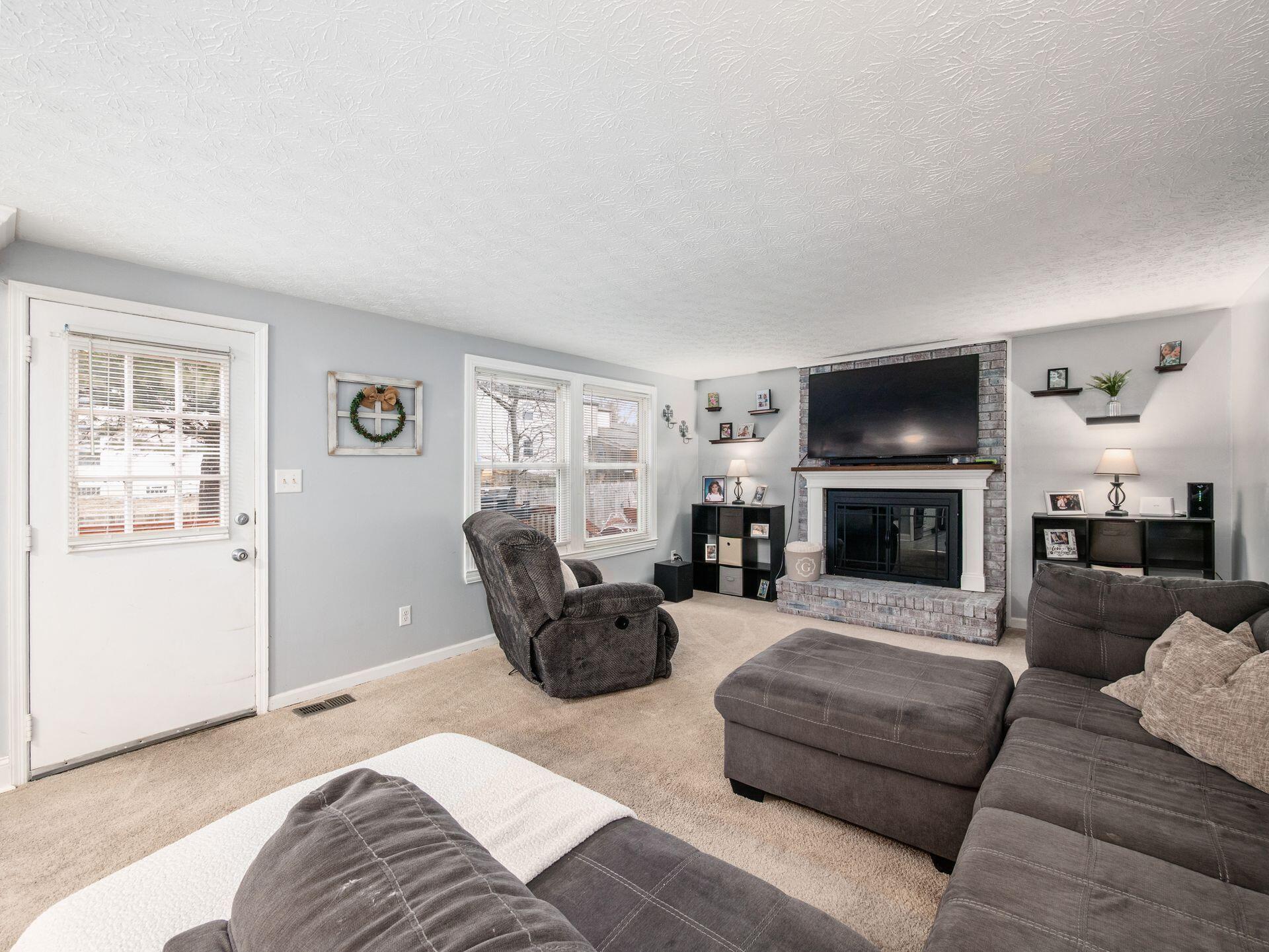 4281 Hanging Rock Court