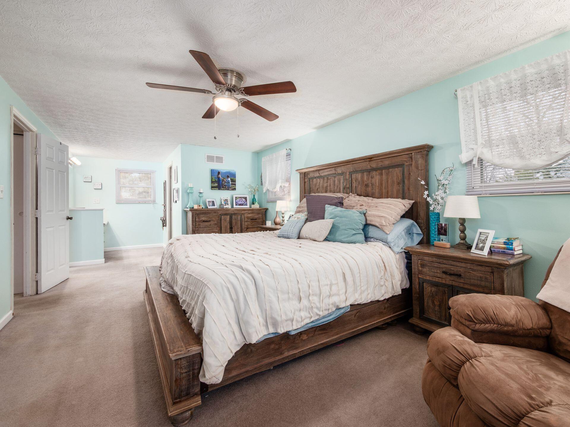 4281 Hanging Rock Court