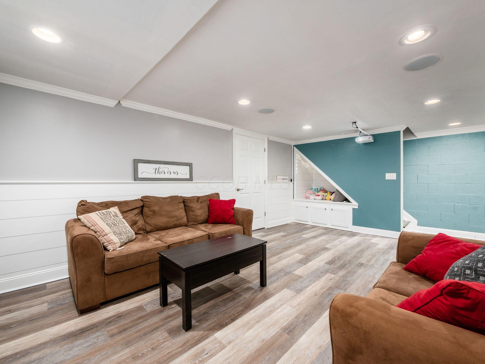 4281 Hanging Rock Court