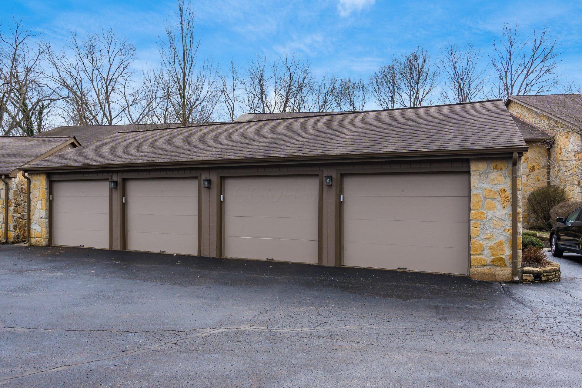 3167 Griggsview Court