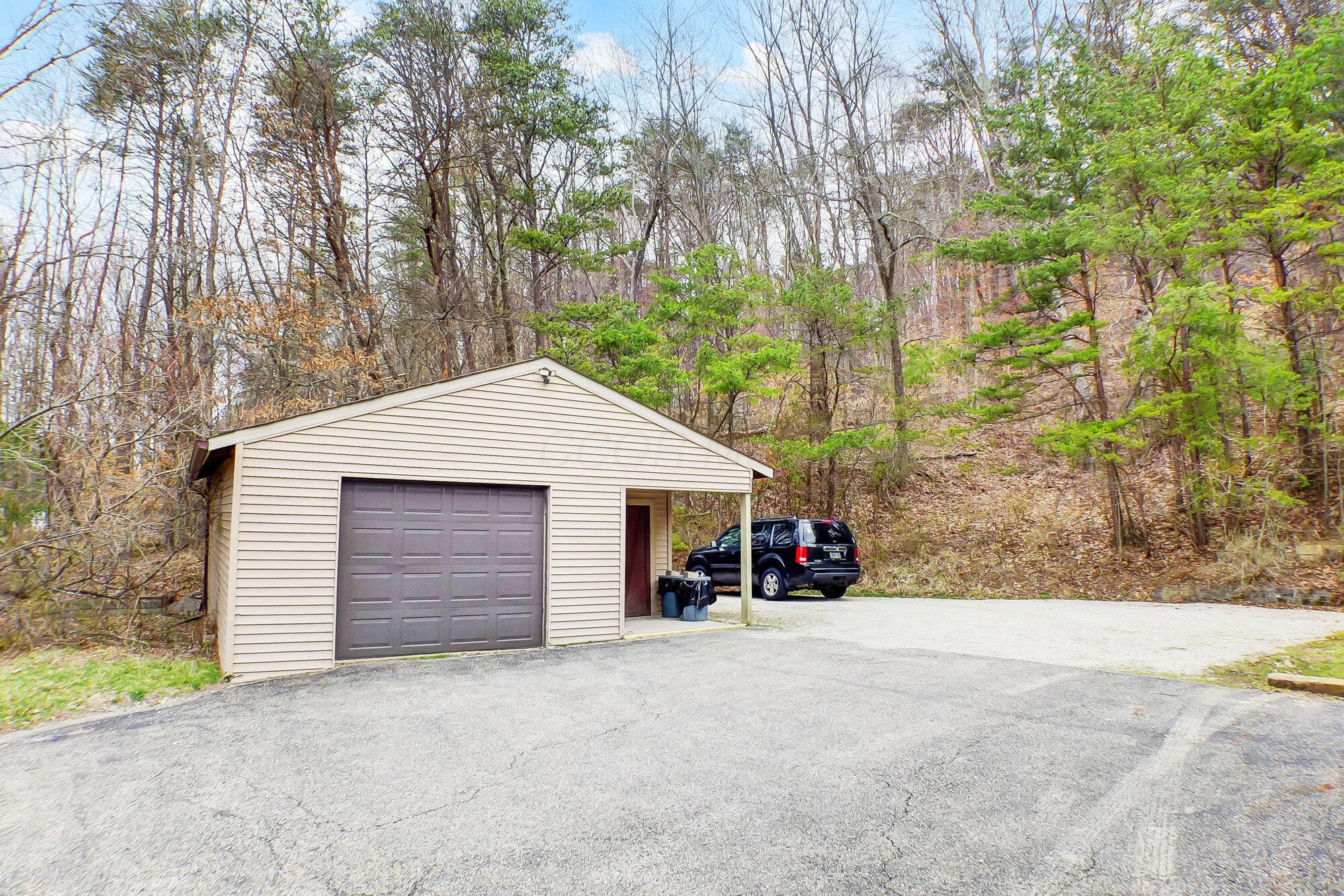 13500 Pleasant Valley Road