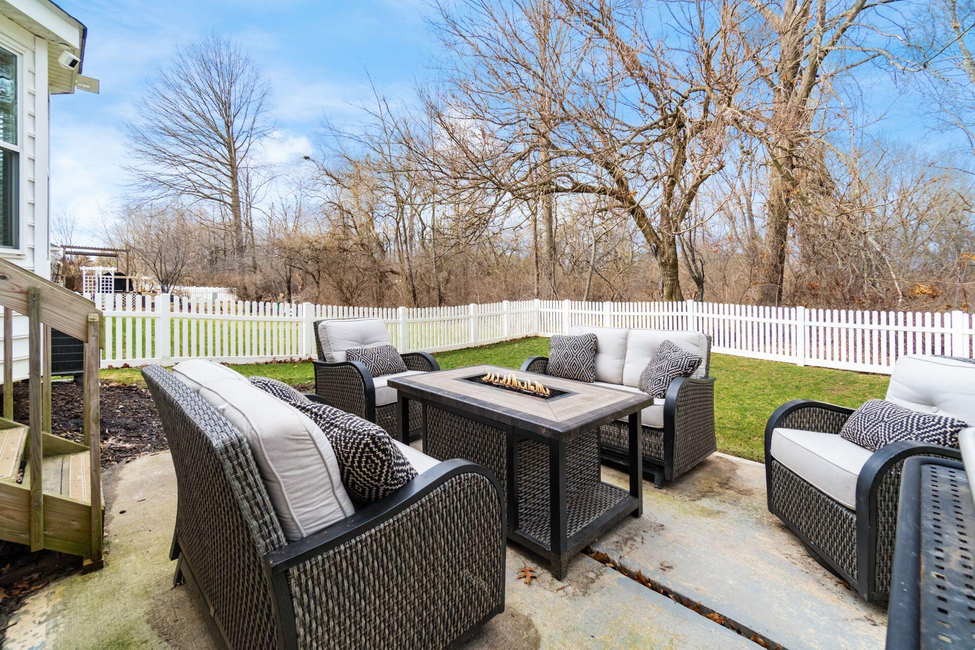 7192 Upper Albany Drive