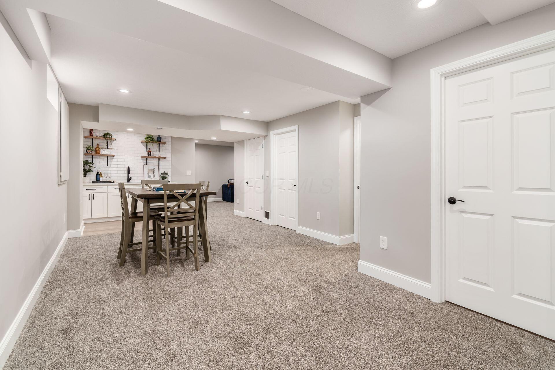 7192 Upper Albany Drive