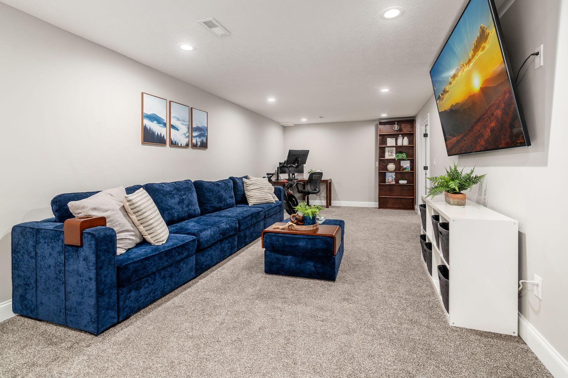 7192 Upper Albany Drive