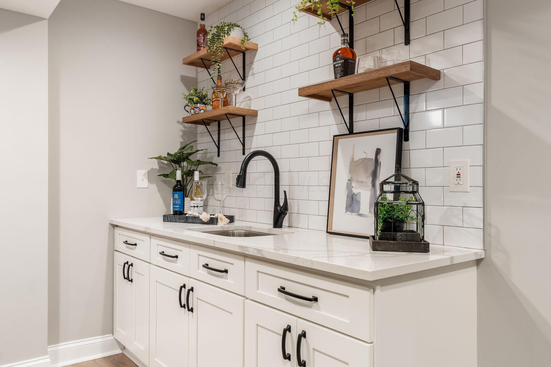 7192 Upper Albany Drive