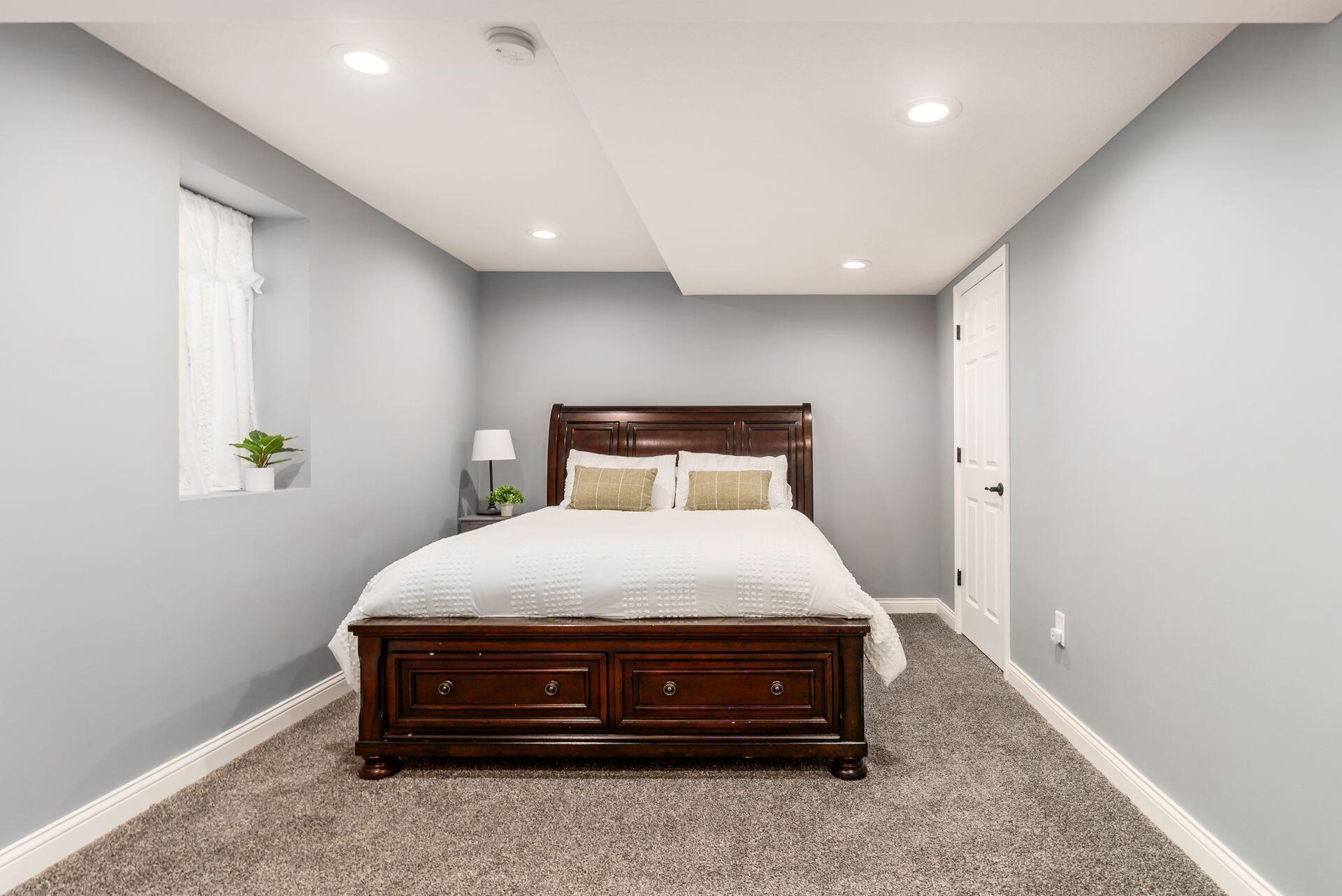 7192 Upper Albany Drive