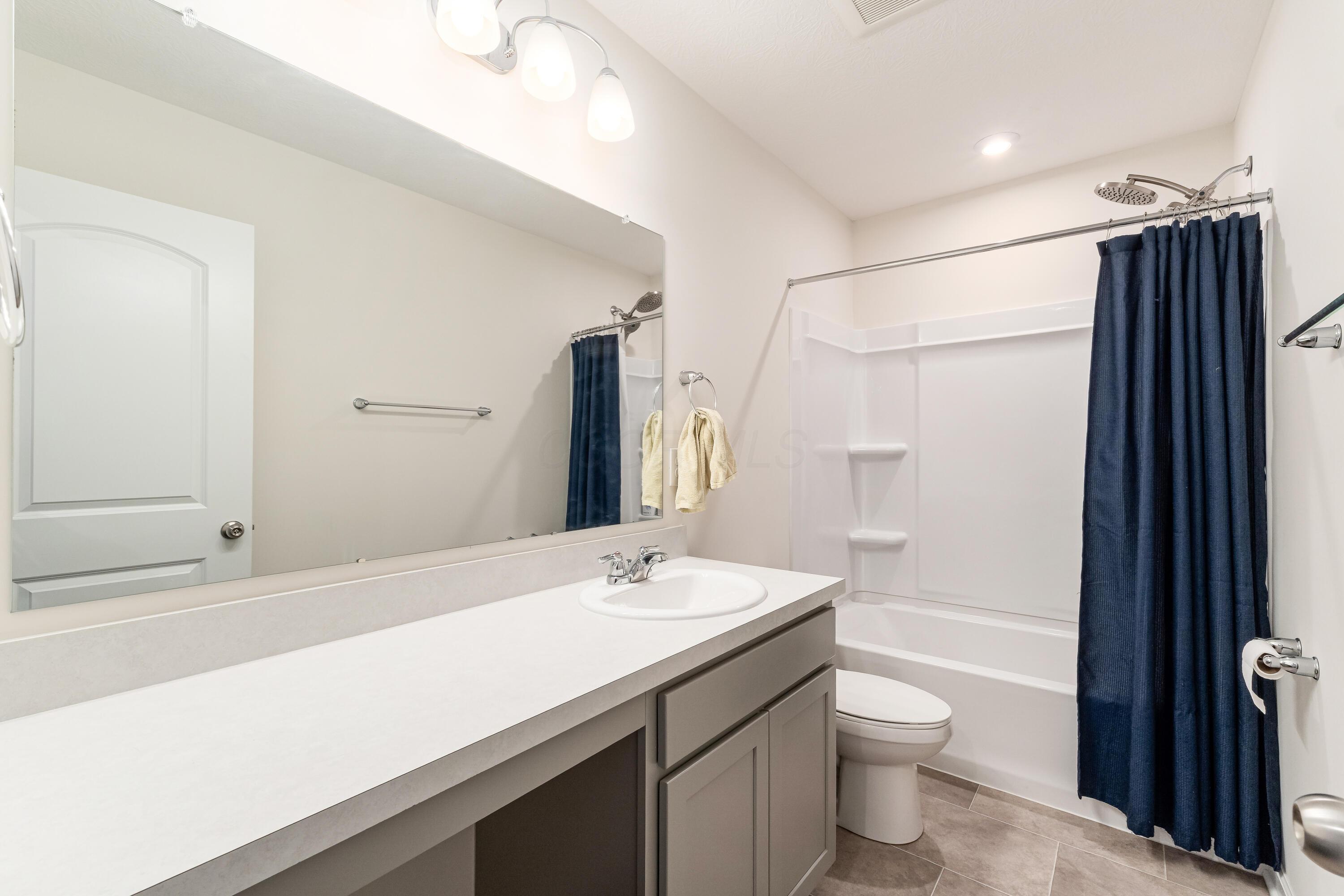 123 Hutchison Street, Lot 410
