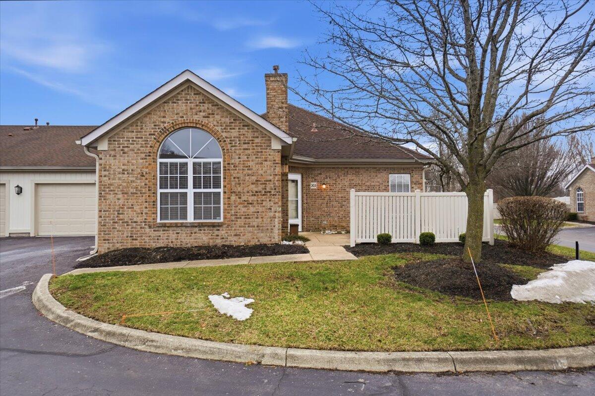 303 Pointe Place