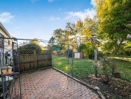 2103 Keller Place W