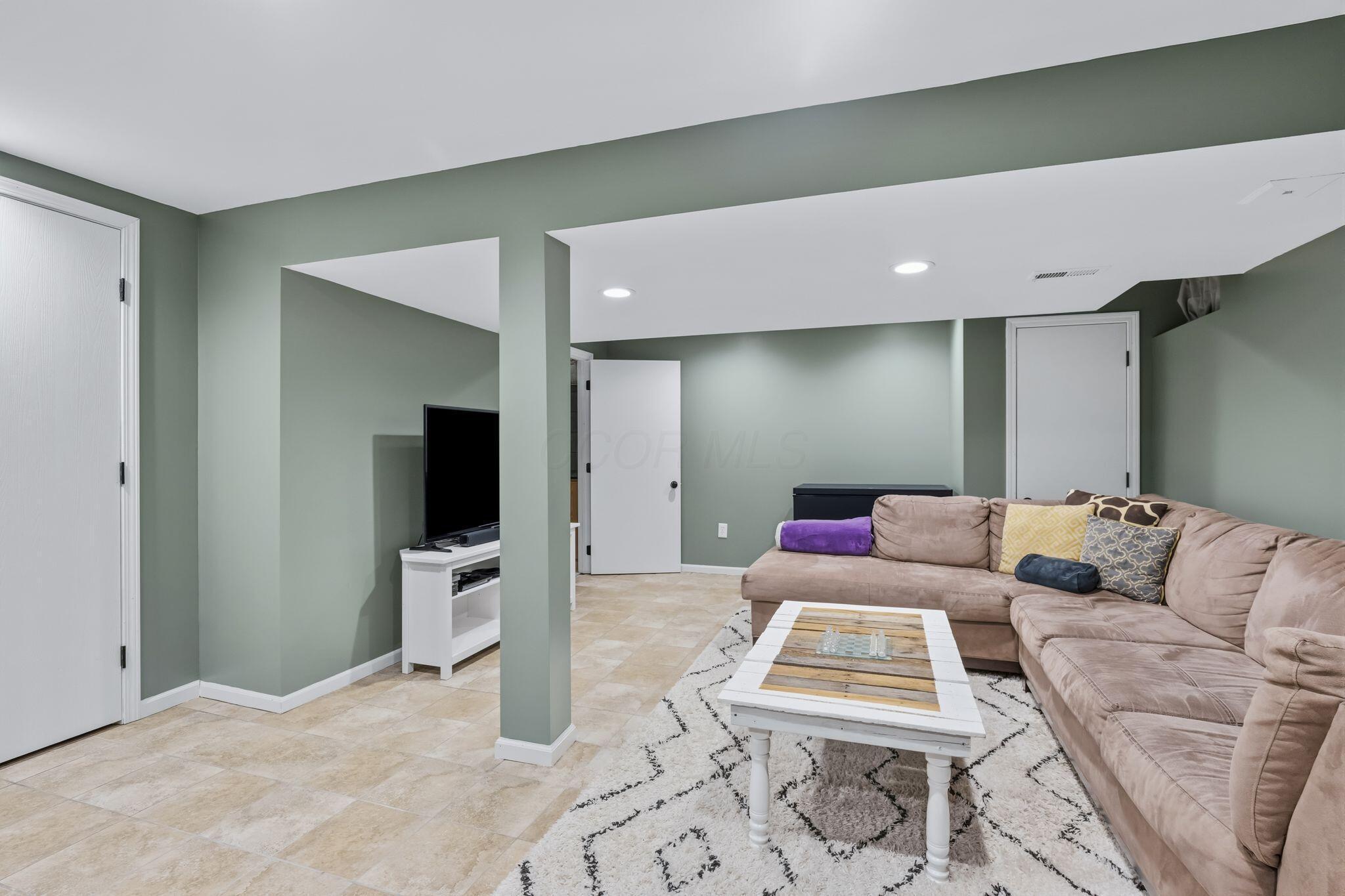 4674 Winery Way