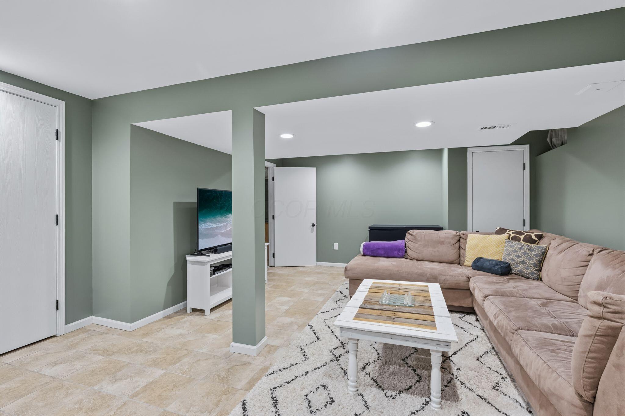 4674 Winery Way
