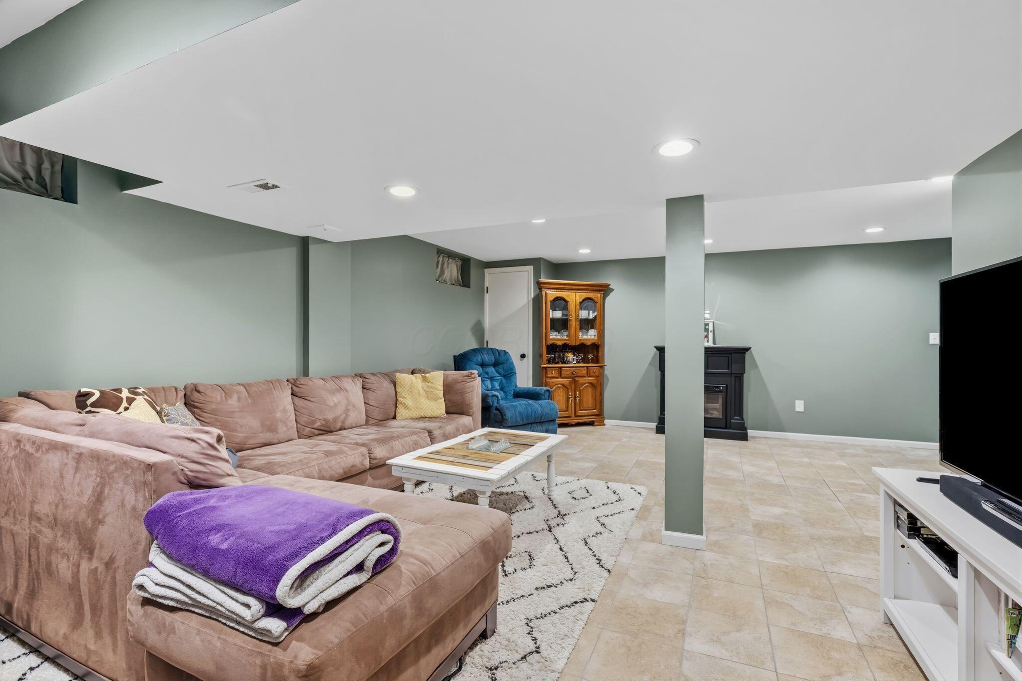4674 Winery Way