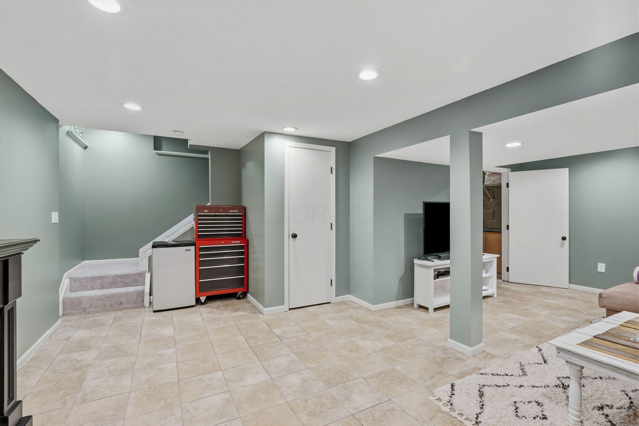 4674 Winery Way
