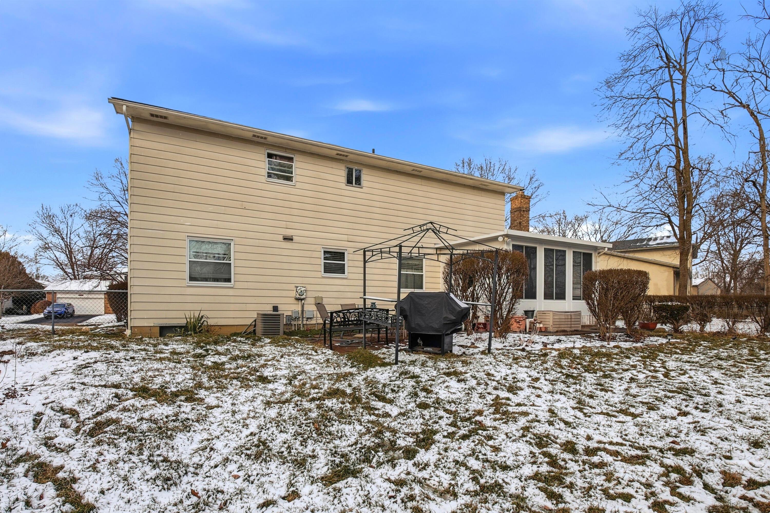 2125 Keltonshire Avenue