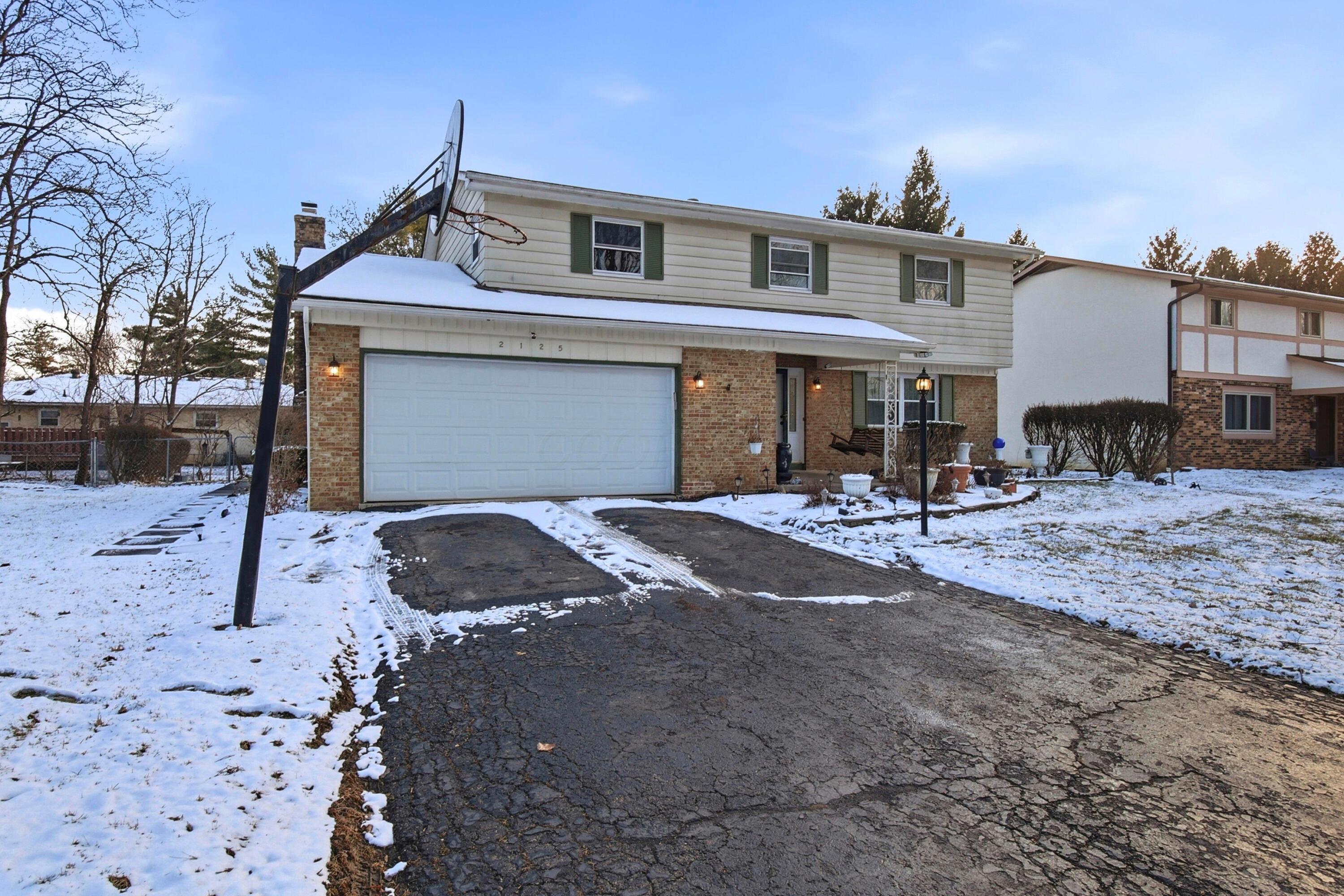 2125 Keltonshire Avenue