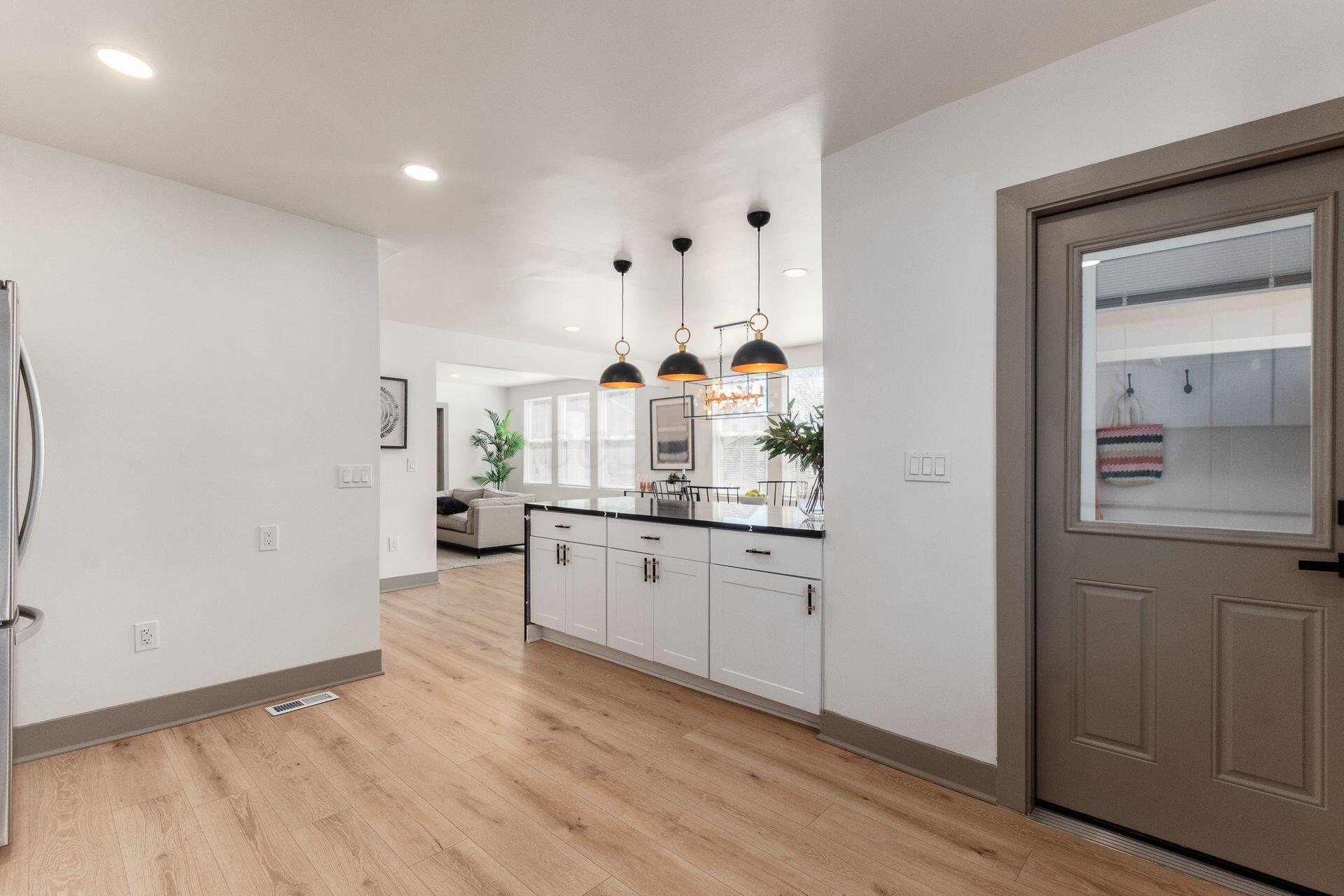 975 Carpenter Street