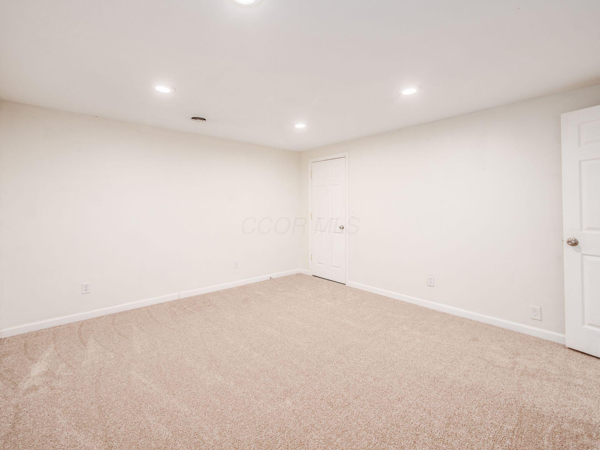 5287 Genoa Farms Boulevard