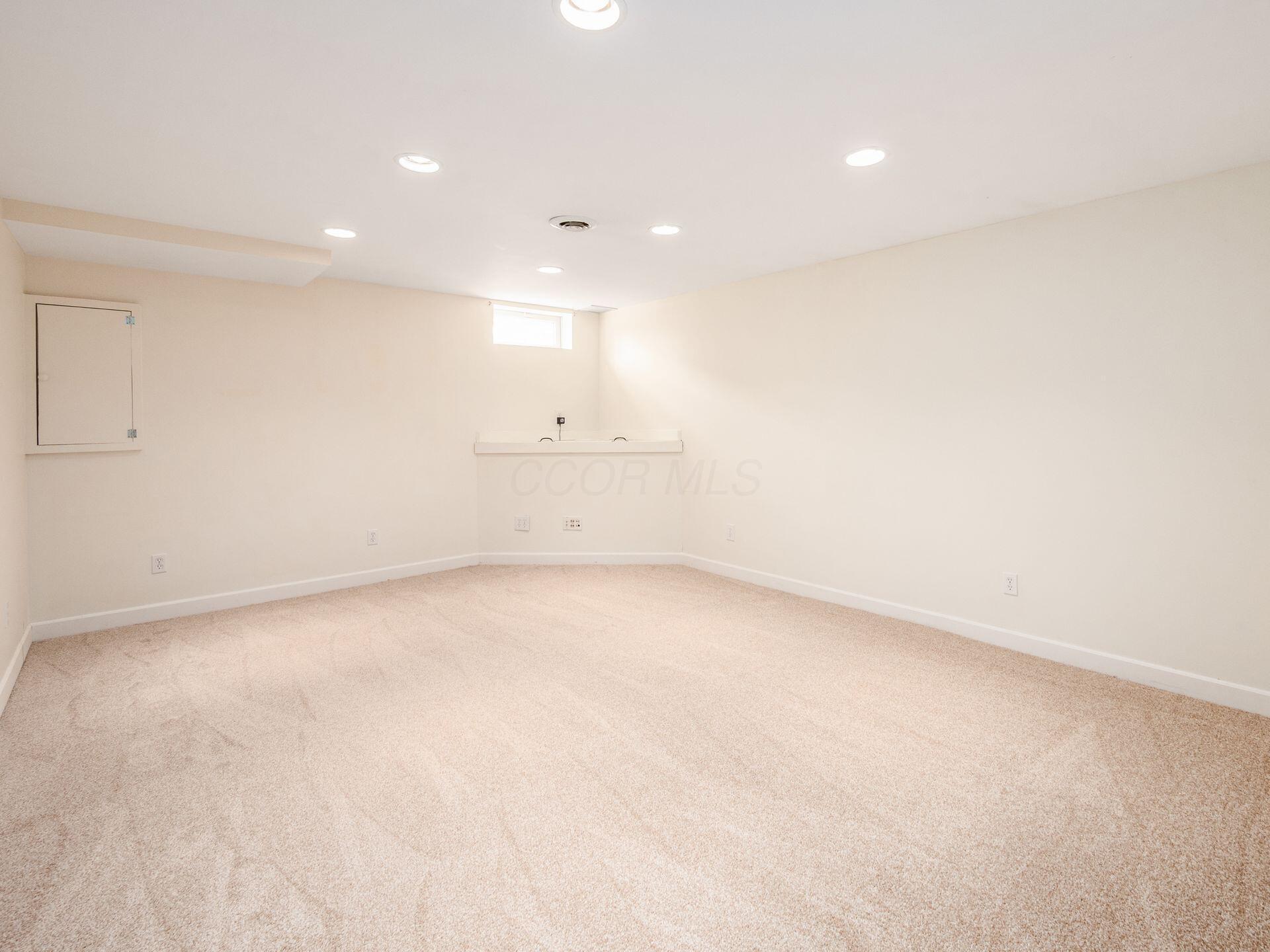 5287 Genoa Farms Boulevard