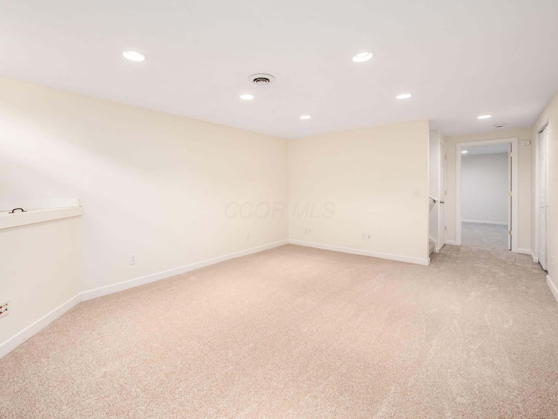 5287 Genoa Farms Boulevard