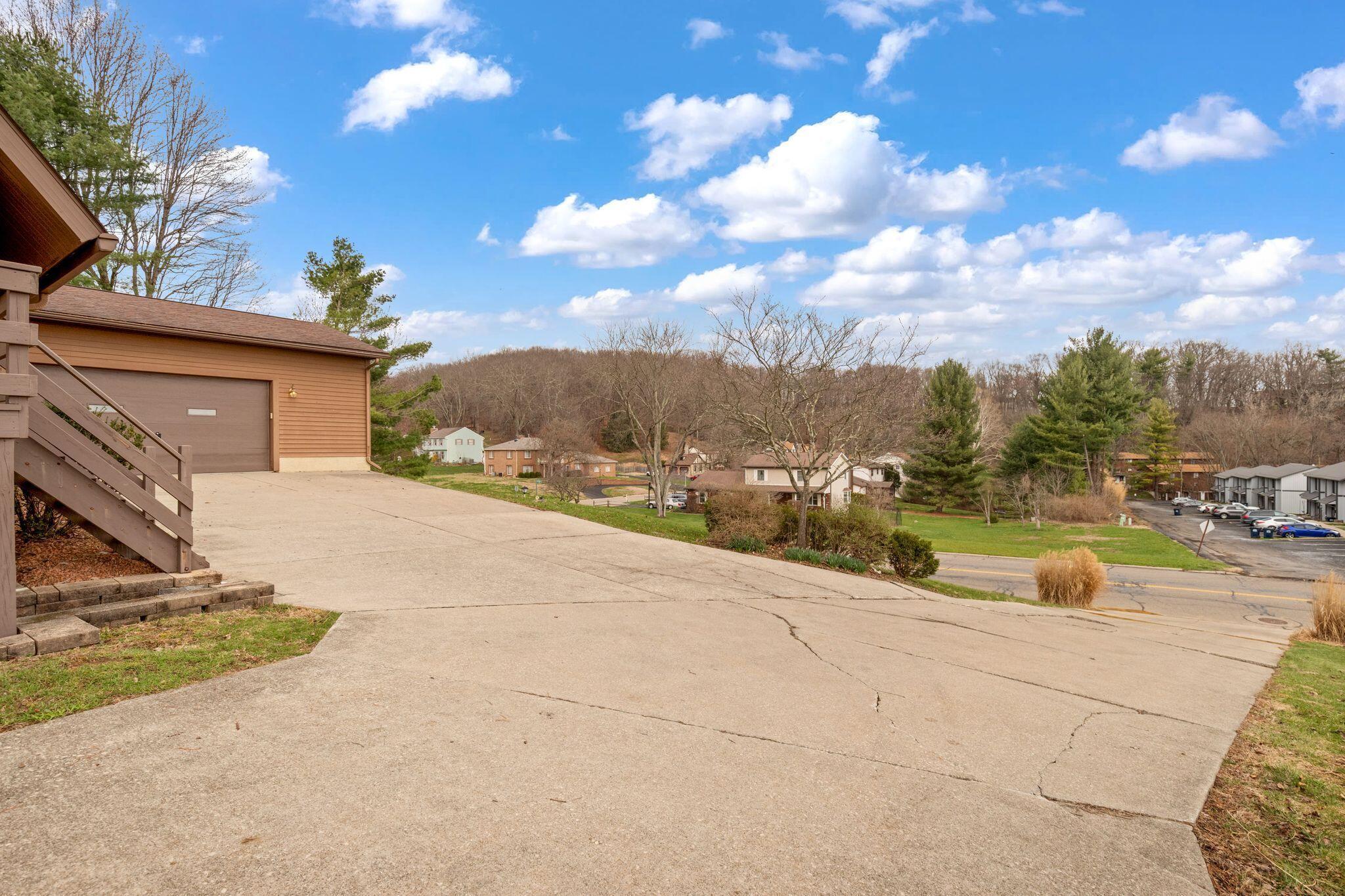 1445 Londondale