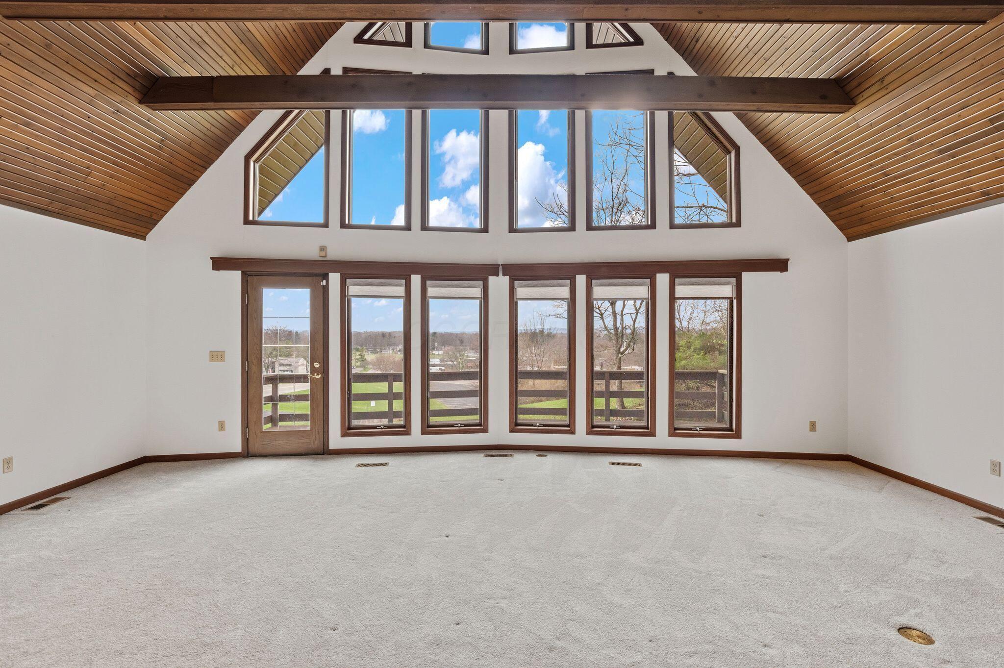 1445 Londondale