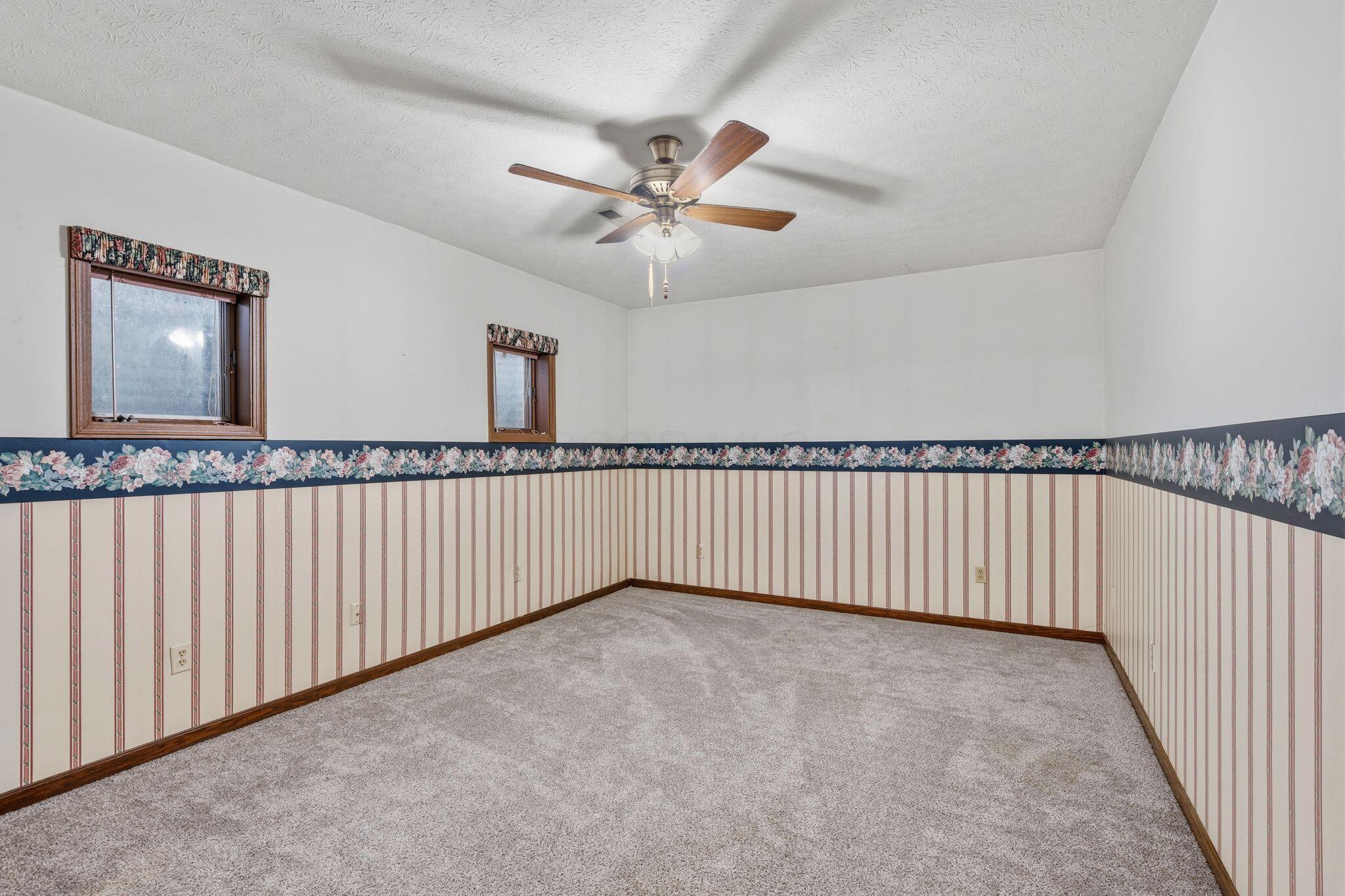 1445 Londondale
