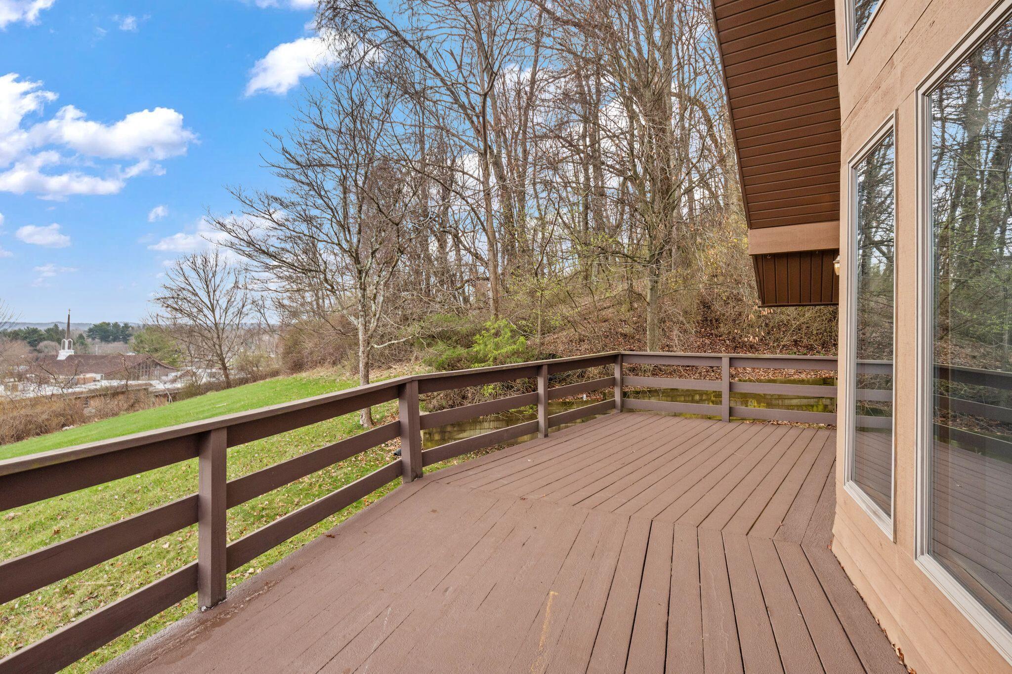 1445 Londondale