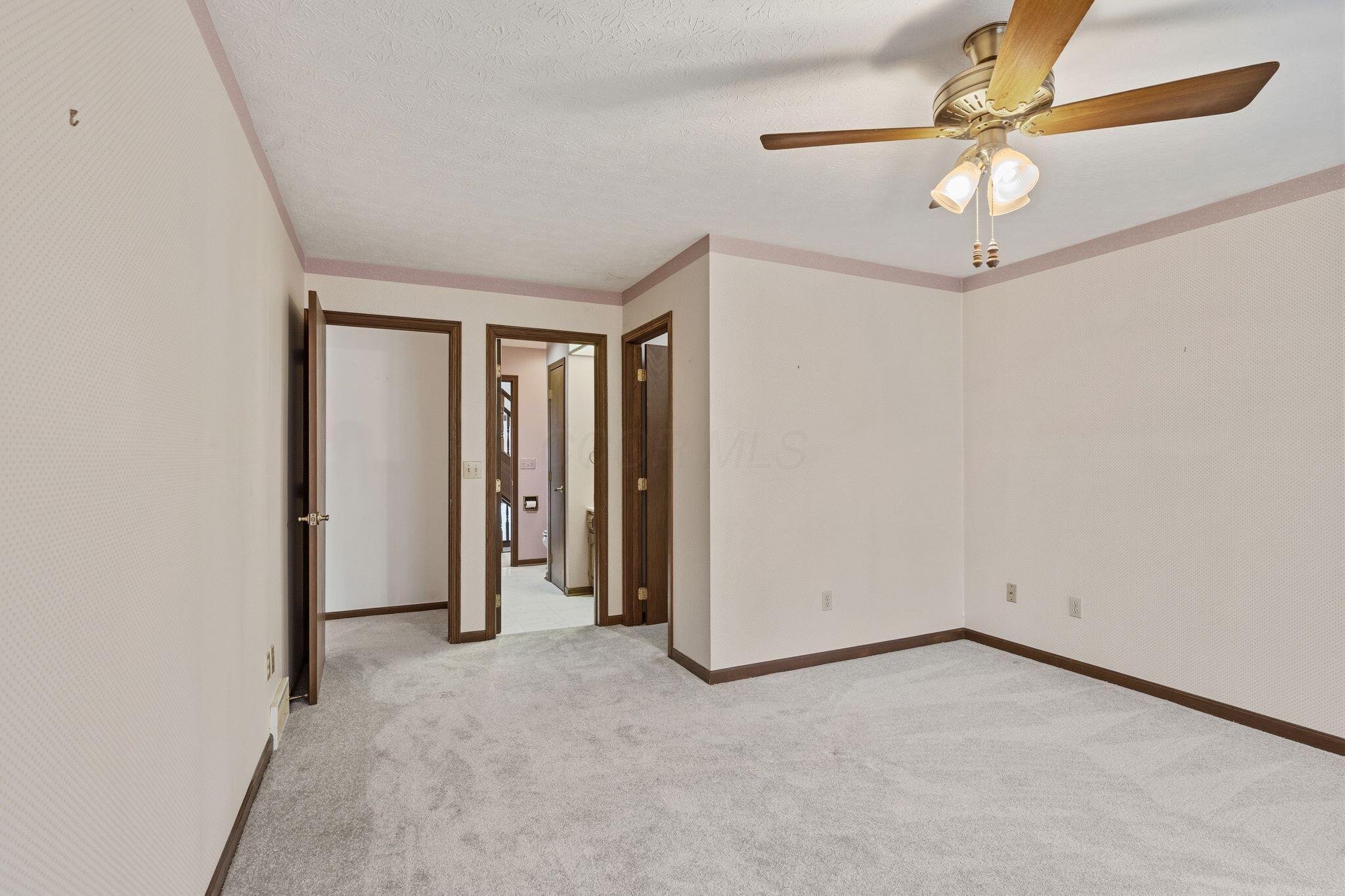 1445 Londondale