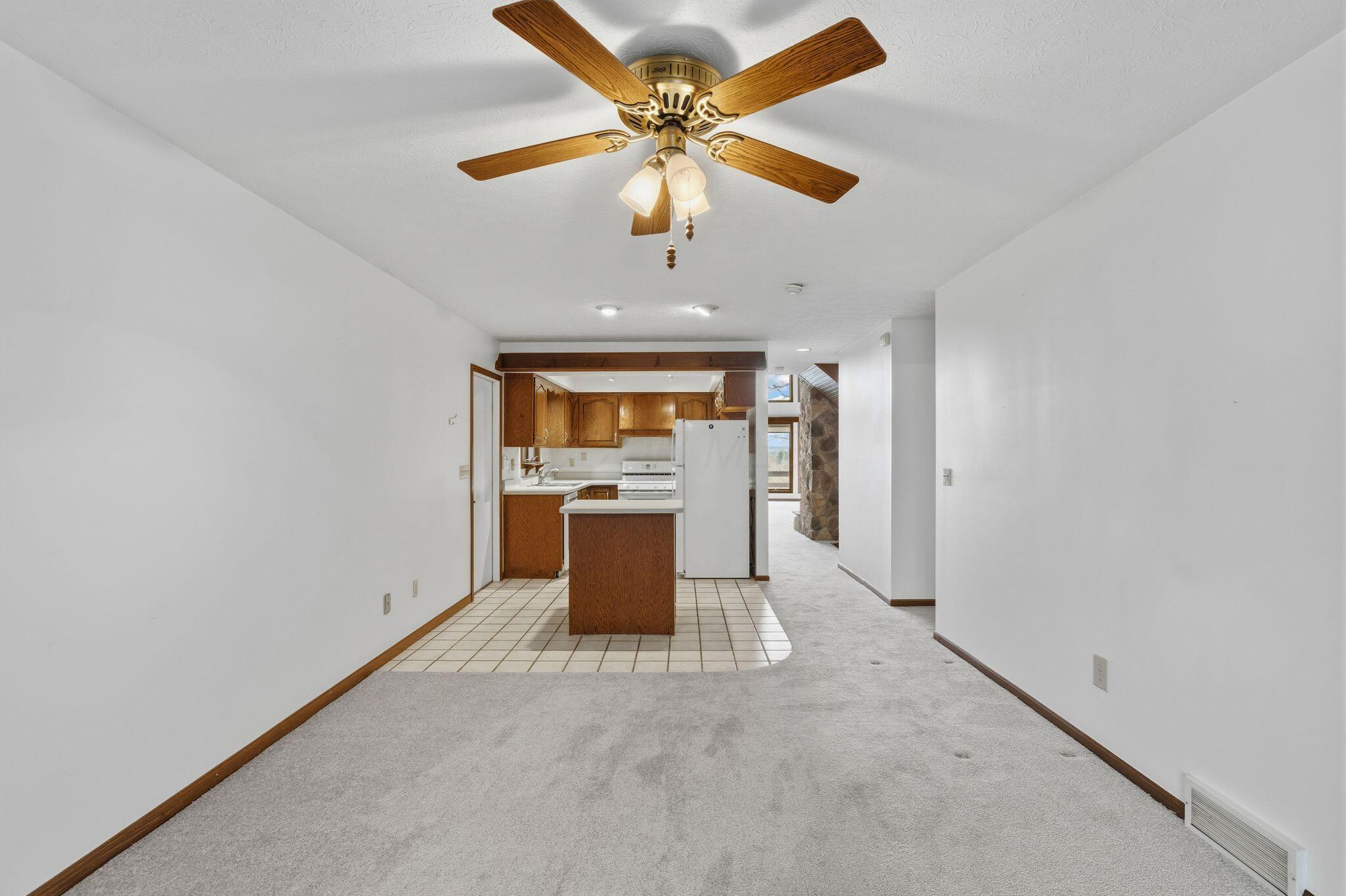 1445 Londondale