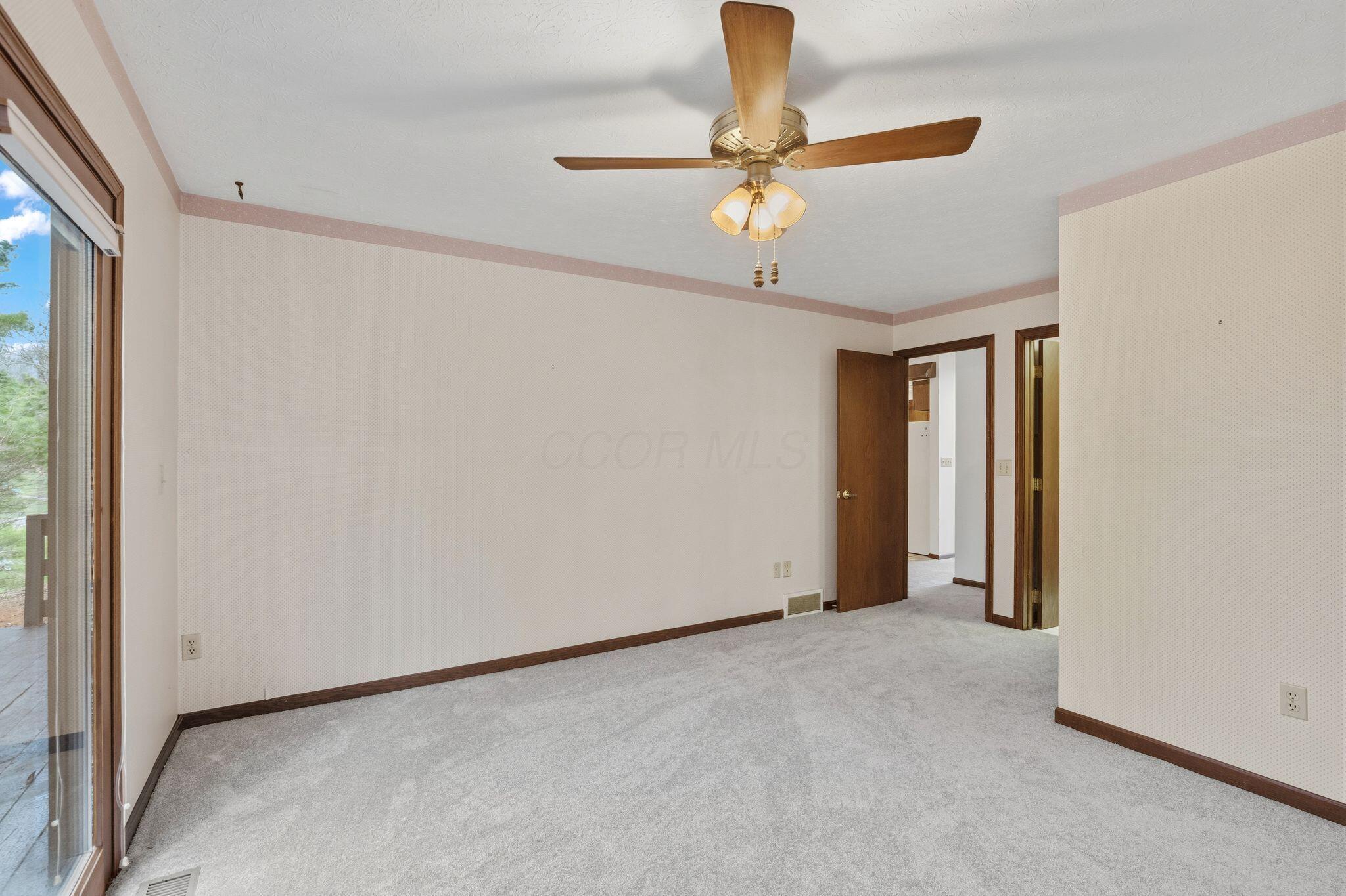 1445 Londondale