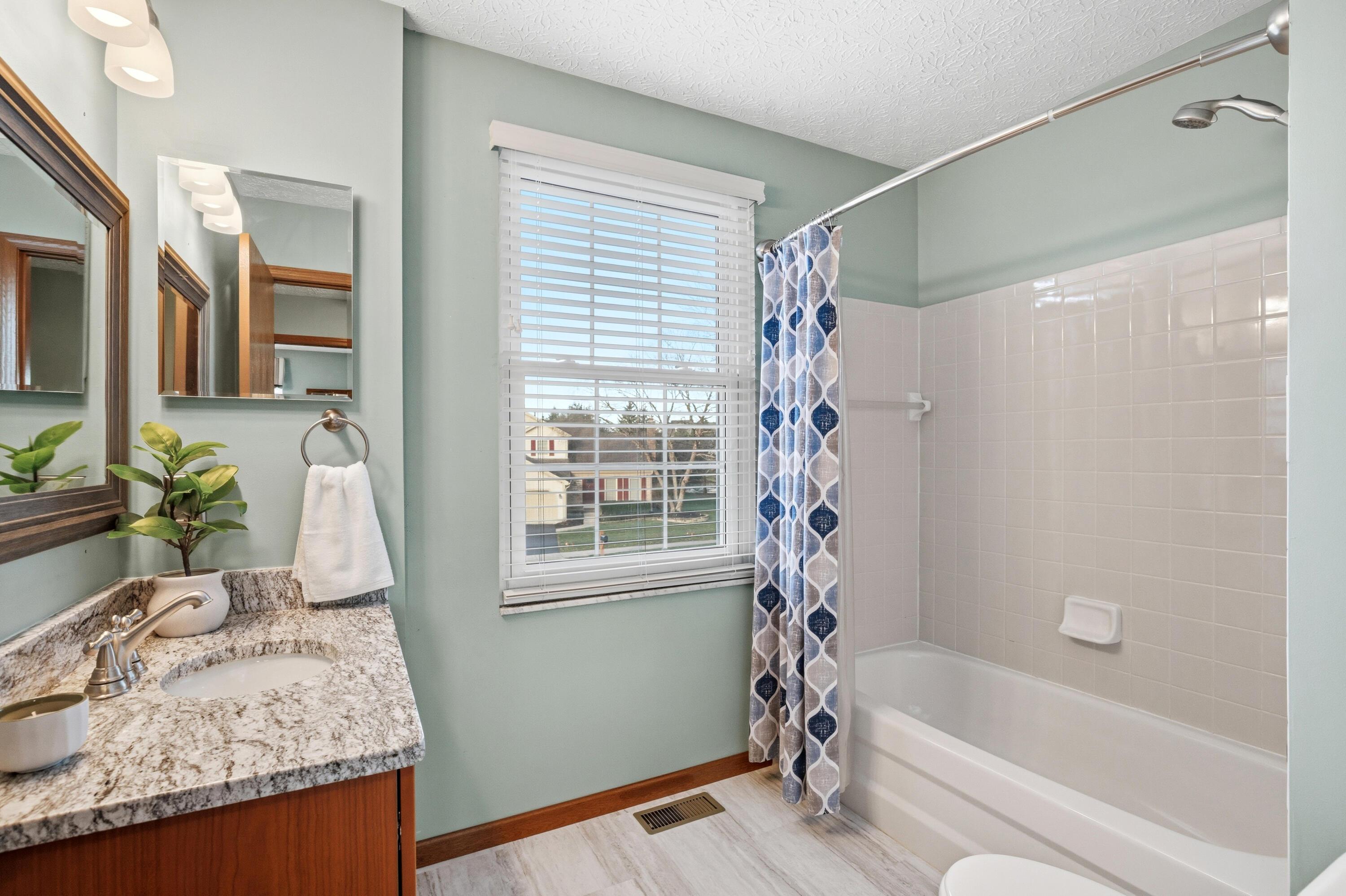 8240 Worthington Crossing Drive