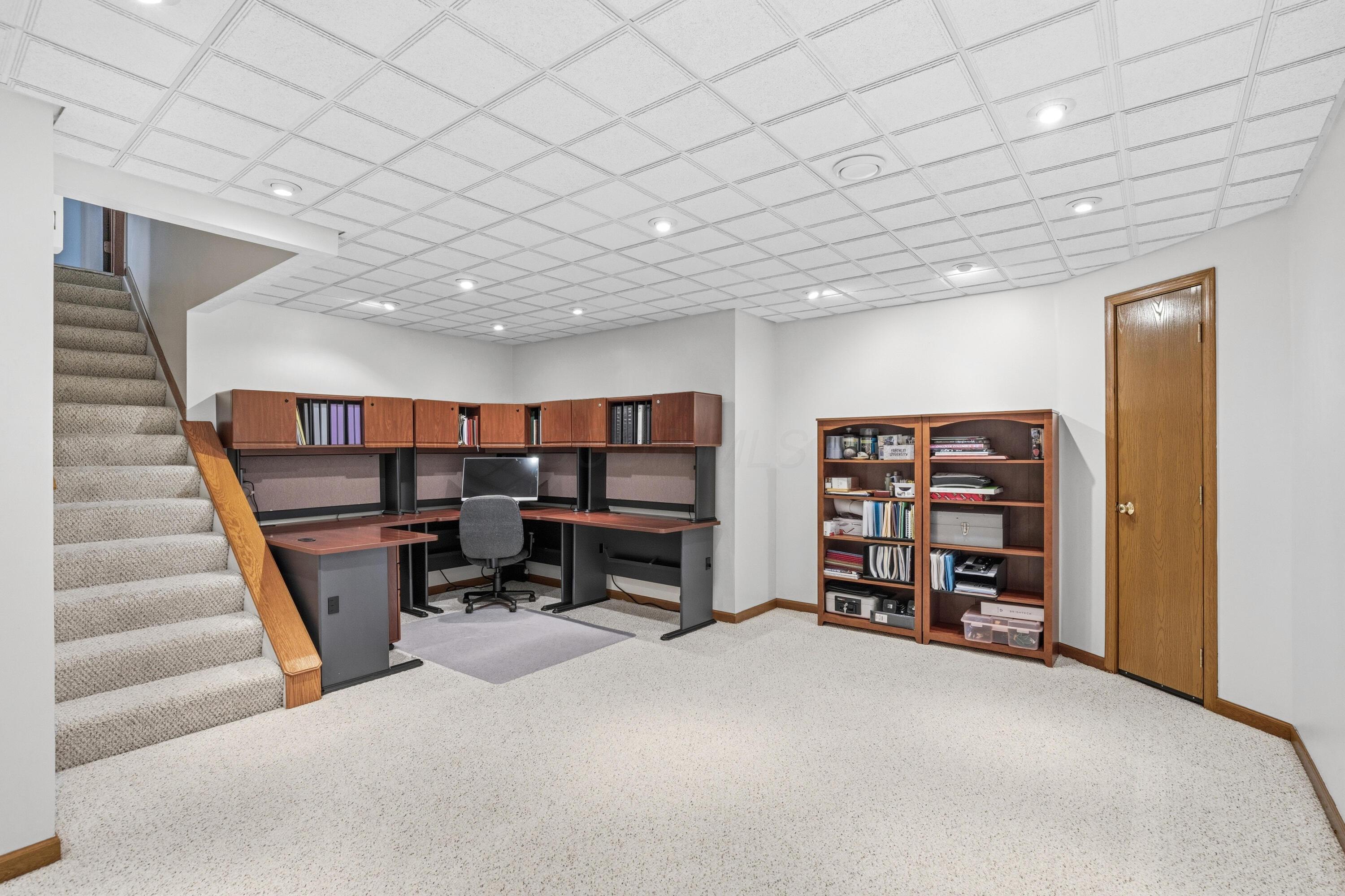 8240 Worthington Crossing Drive