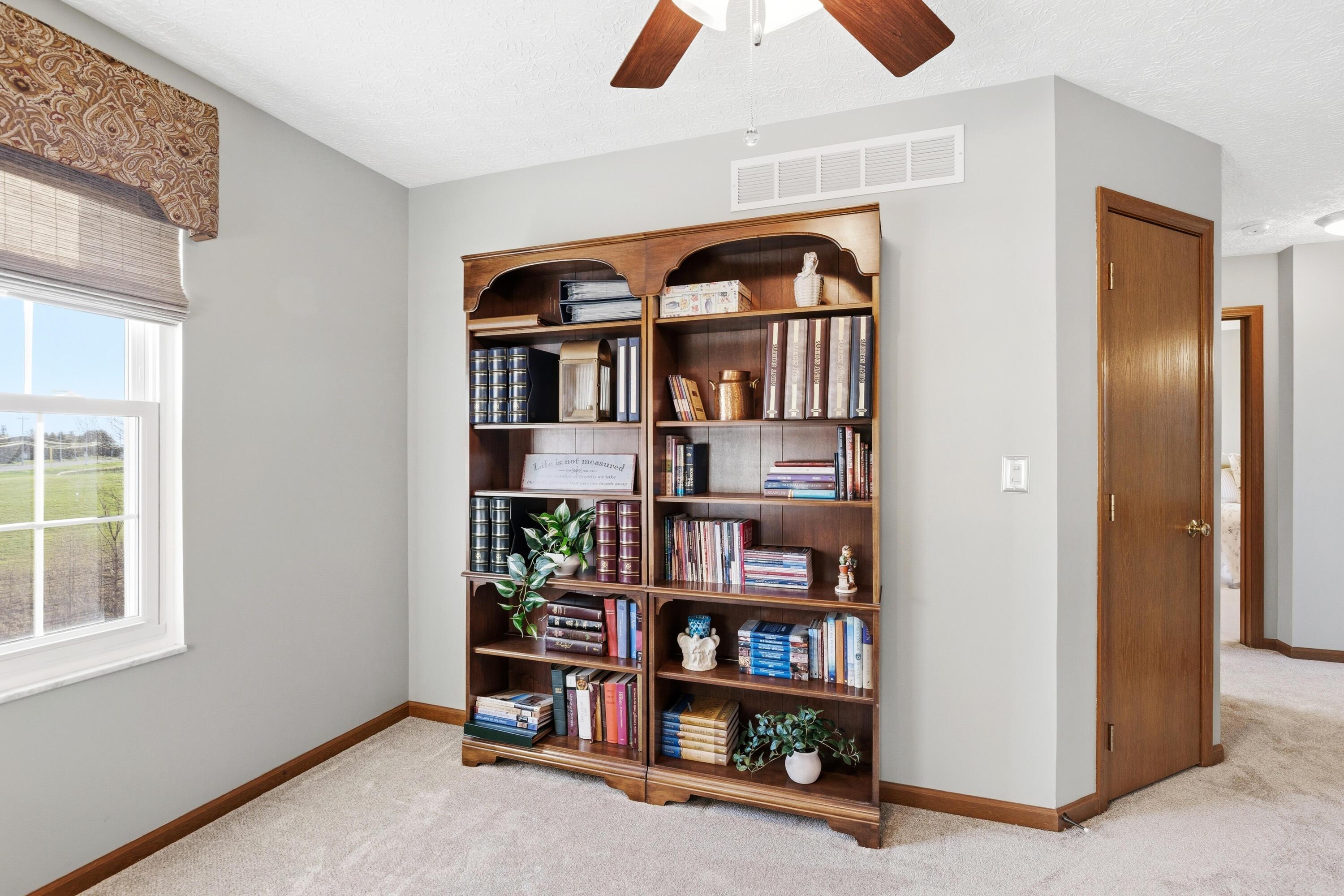 8240 Worthington Crossing Drive