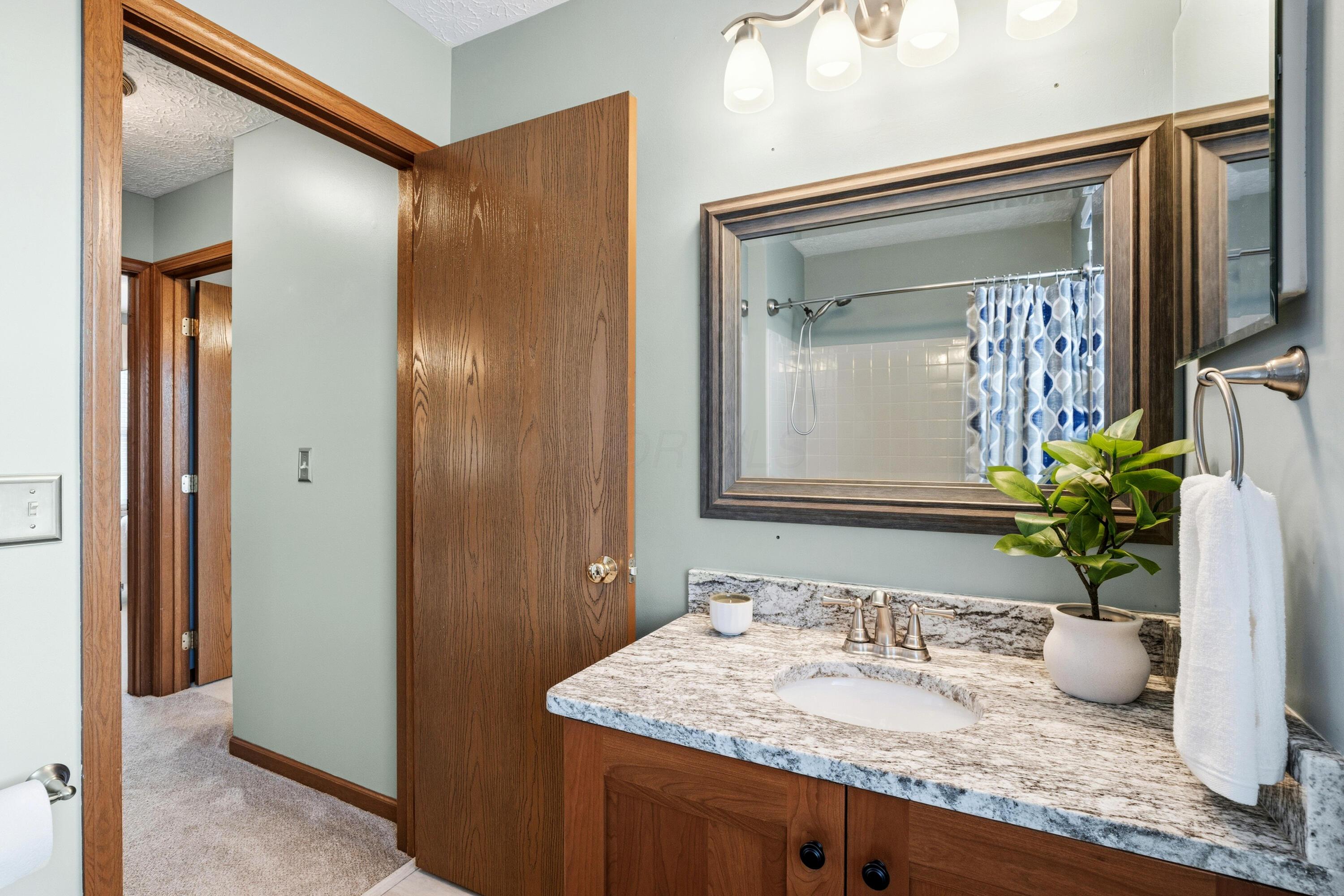 8240 Worthington Crossing Drive