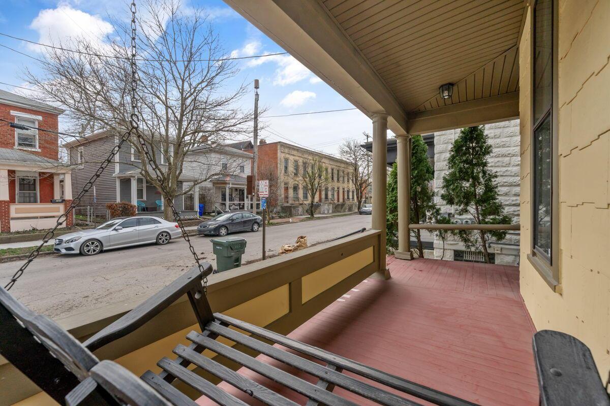 783 Kerr Street