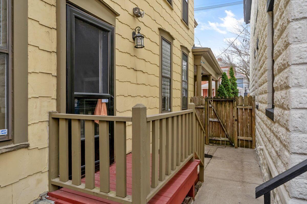 783 Kerr Street