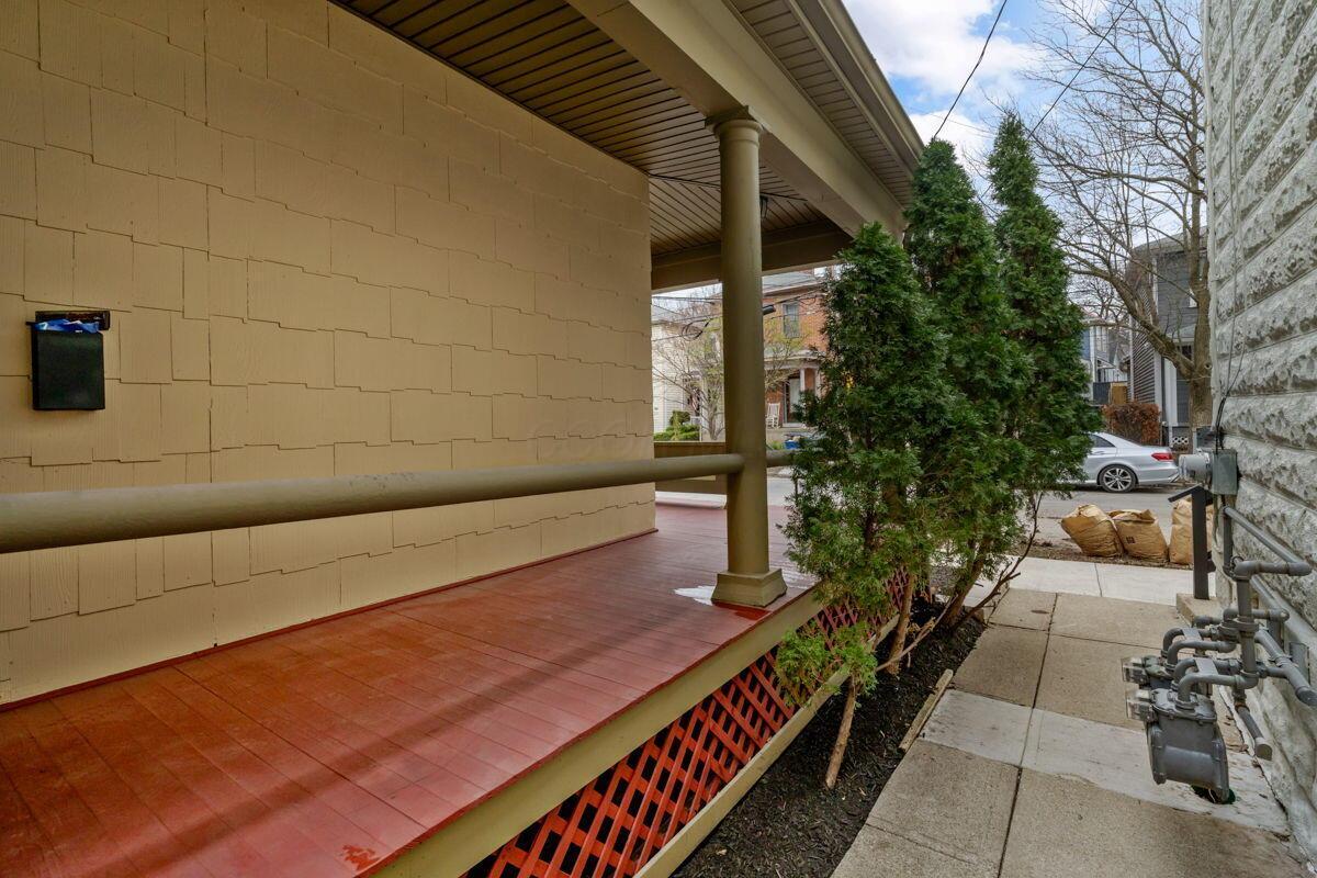 783 Kerr Street
