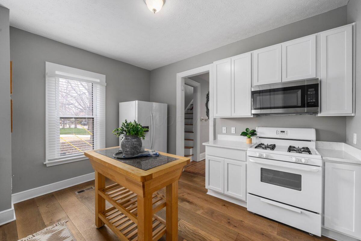 783 Kerr Street