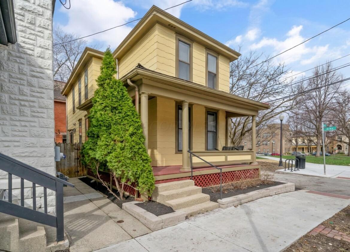 783 Kerr Street