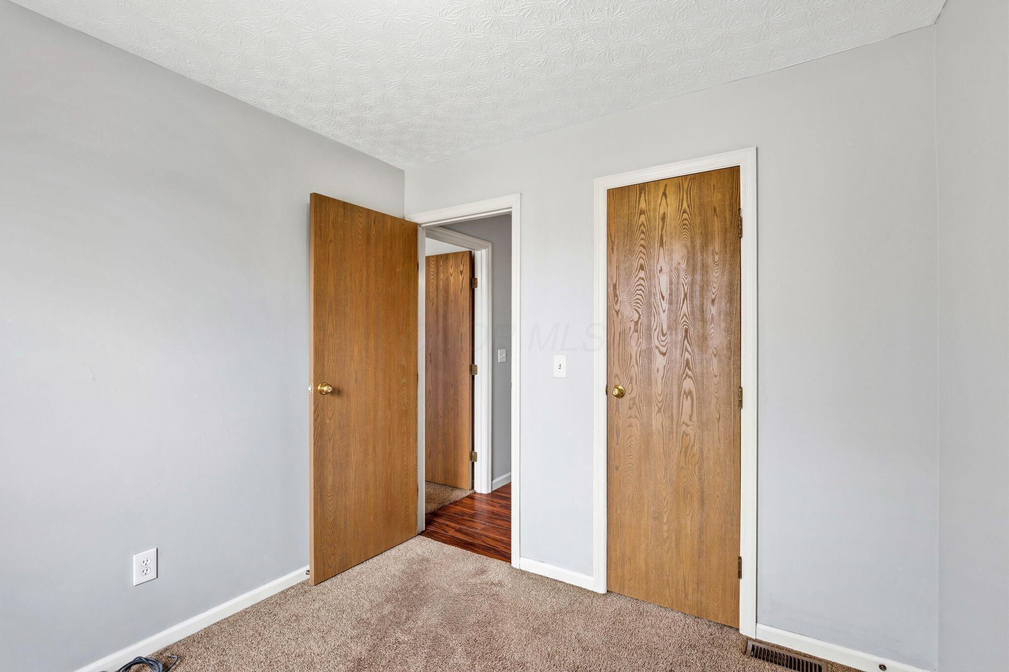5708 Saucony Drive