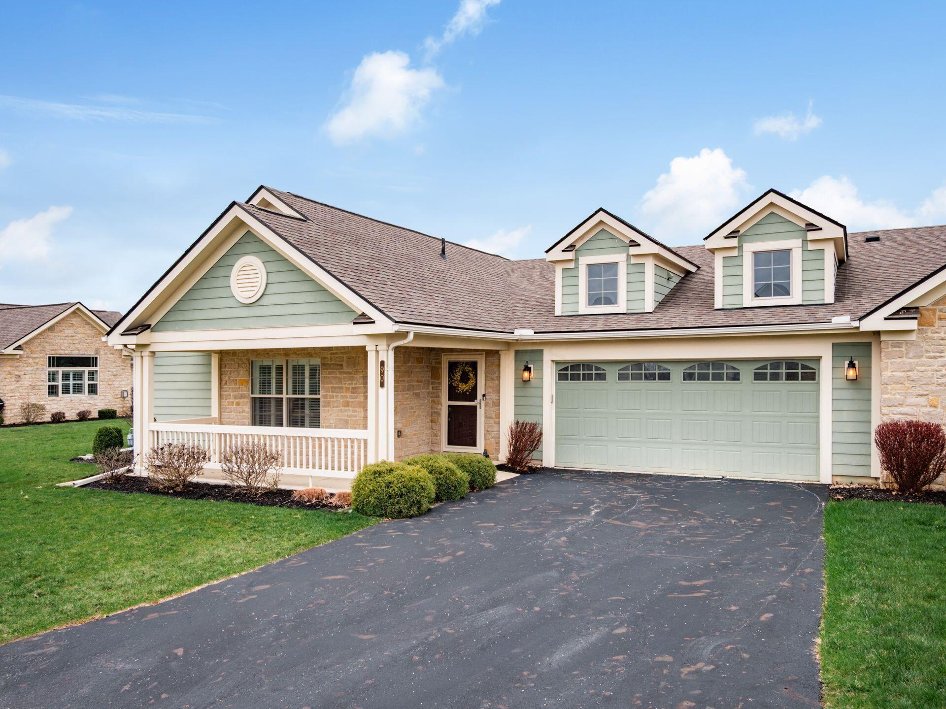 90 Glen Mawr Circle