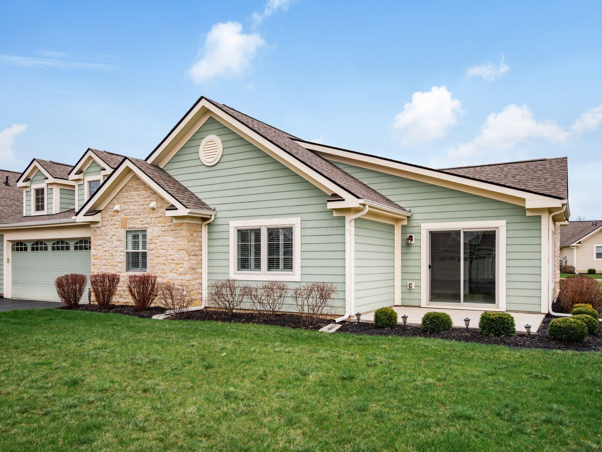 90 Glen Mawr Circle
