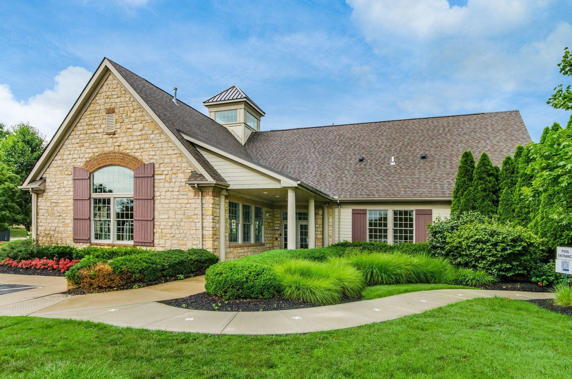 90 Glen Mawr Circle