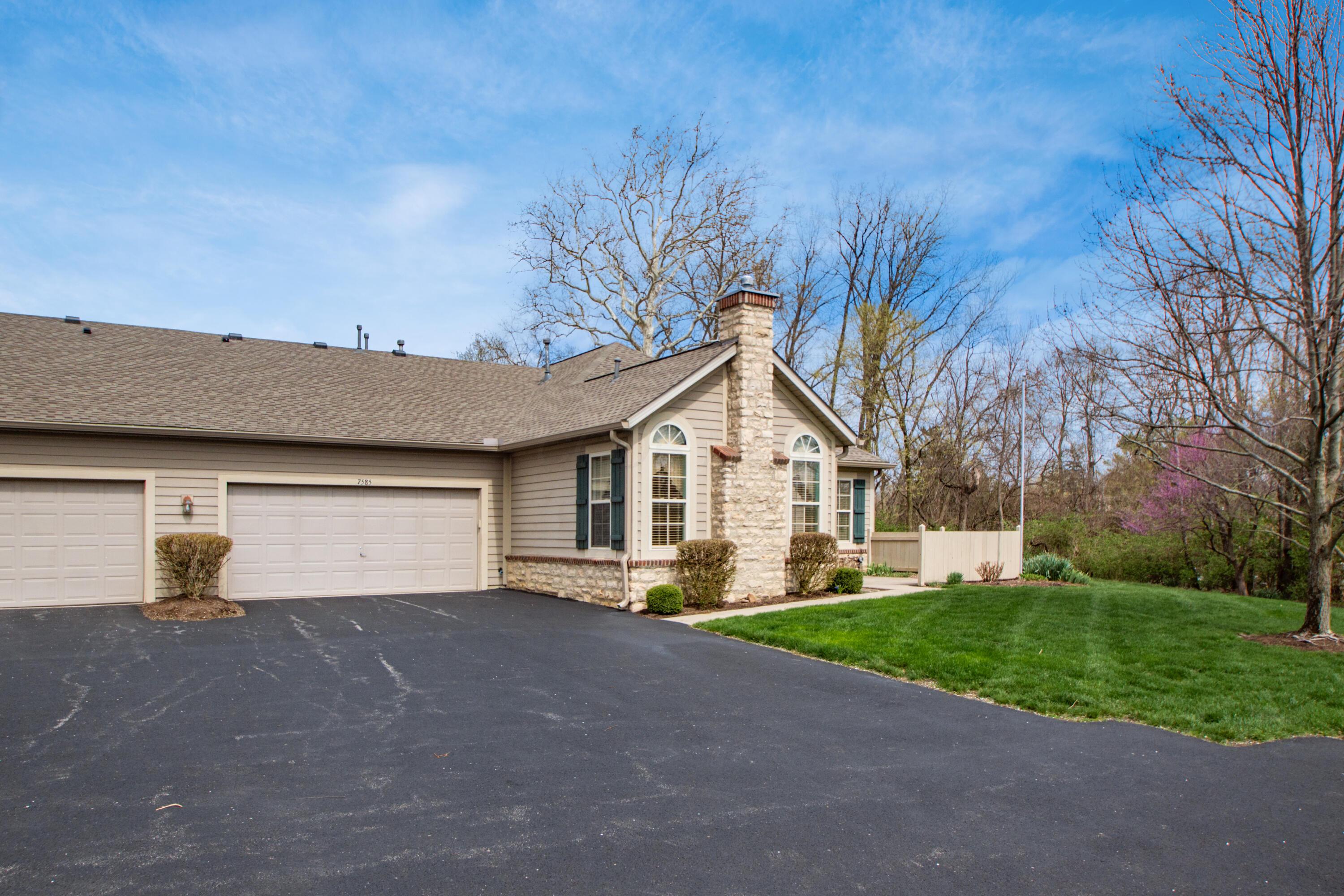 7585 Red Maple Place