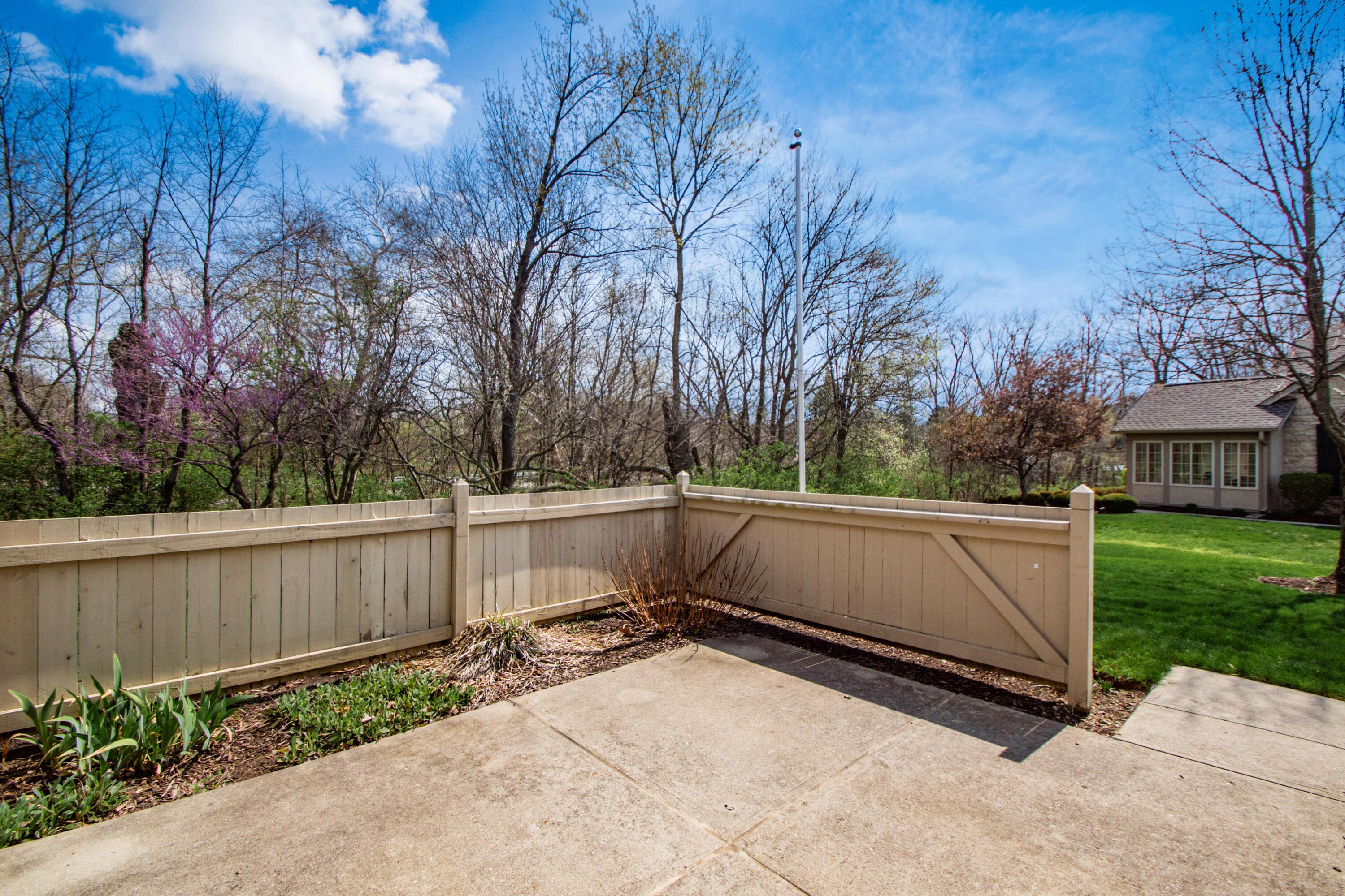 7585 Red Maple Place