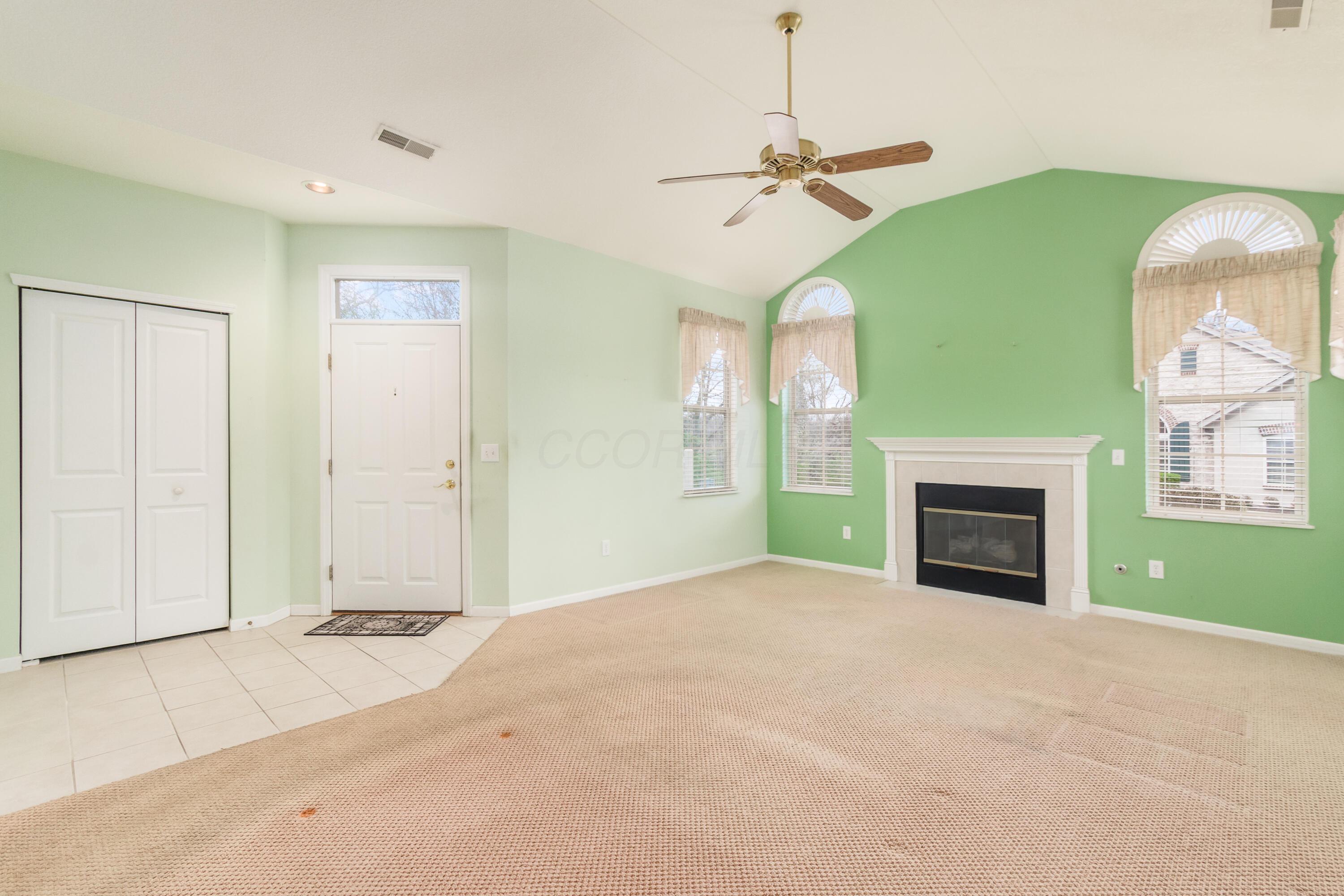 7585 Red Maple Place