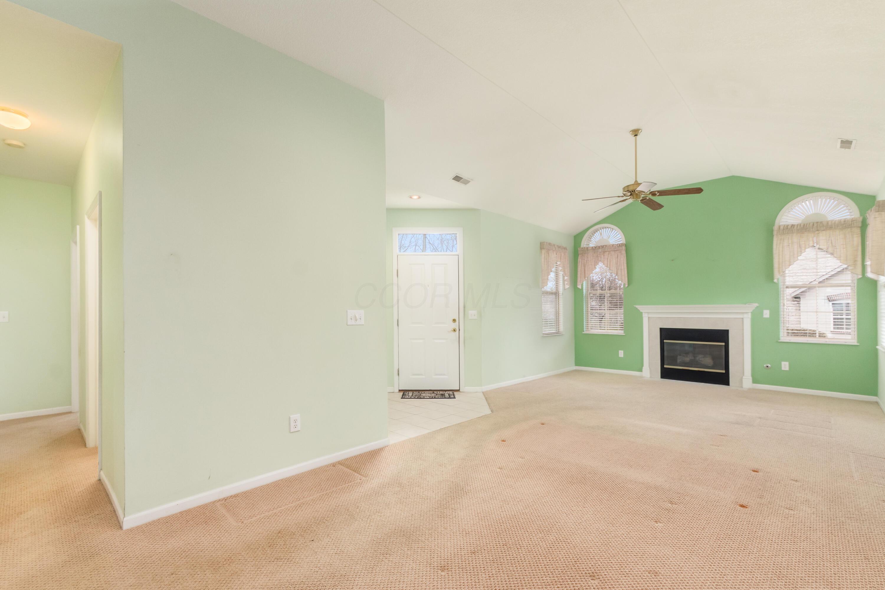7585 Red Maple Place