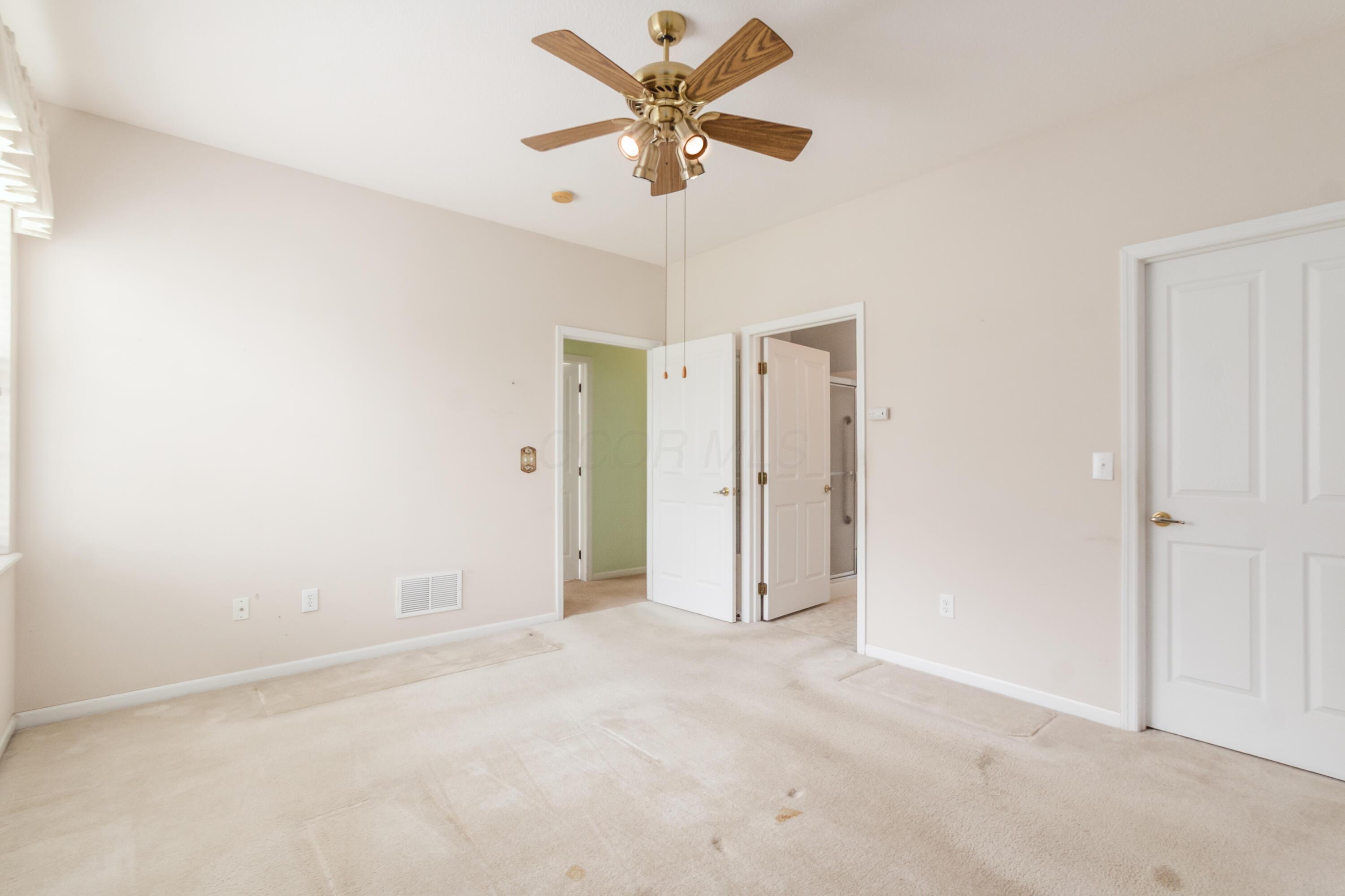 7585 Red Maple Place