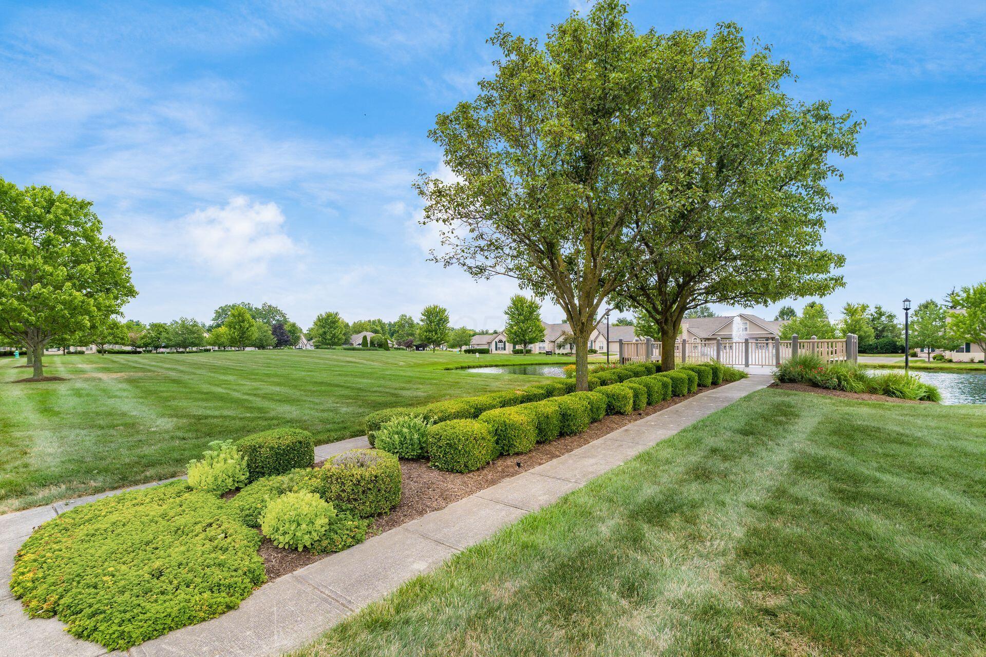 7585 Red Maple Place